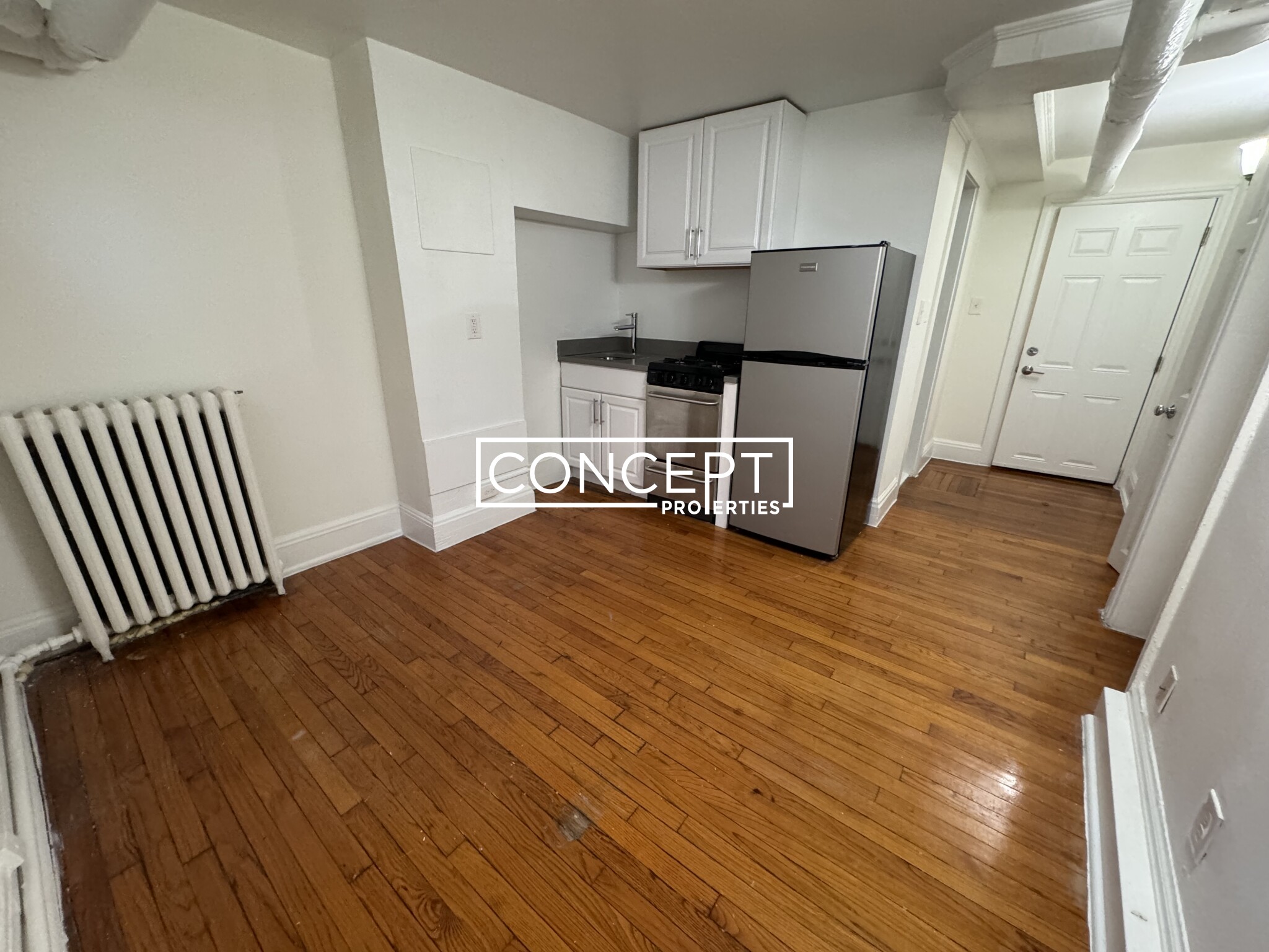 86 Charles St, Beacon Hill