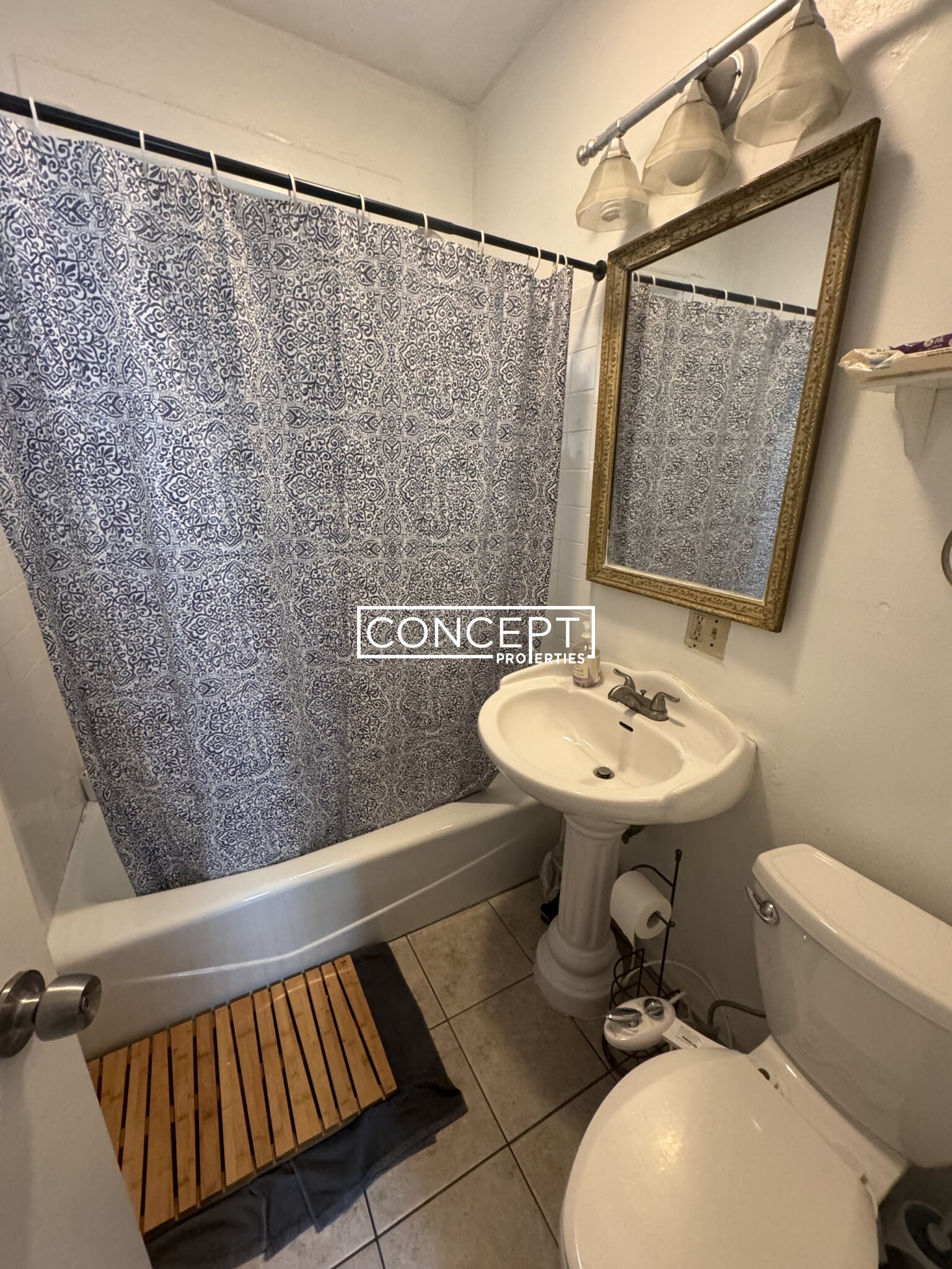 1 Whitney St, Mission Hill