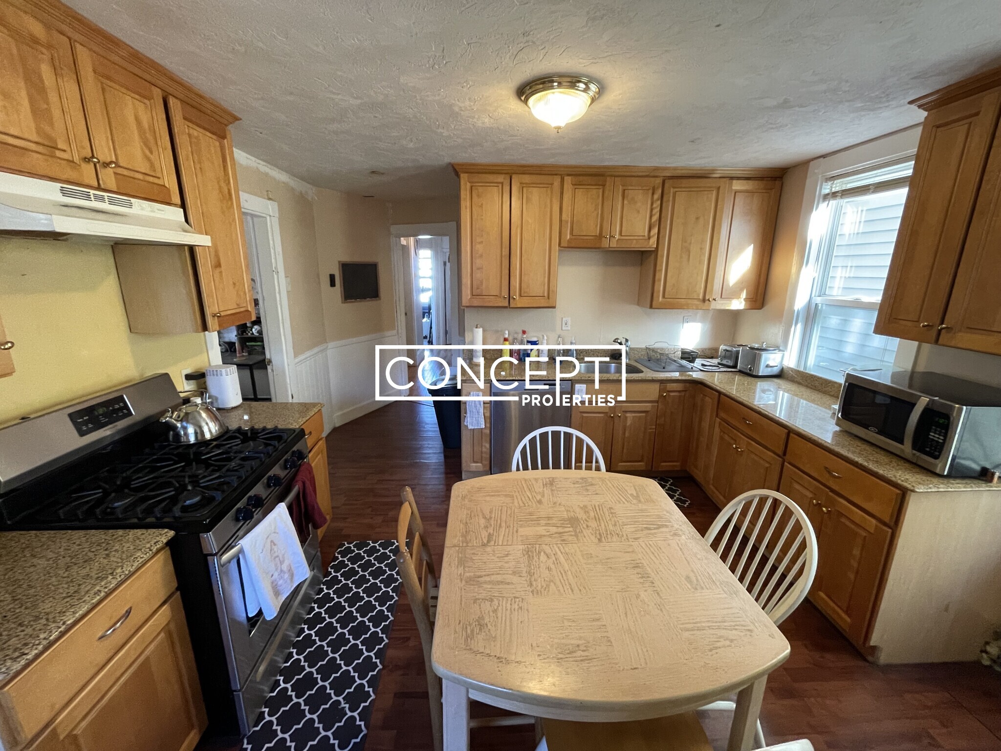 8 Eldora St, Mission Hill