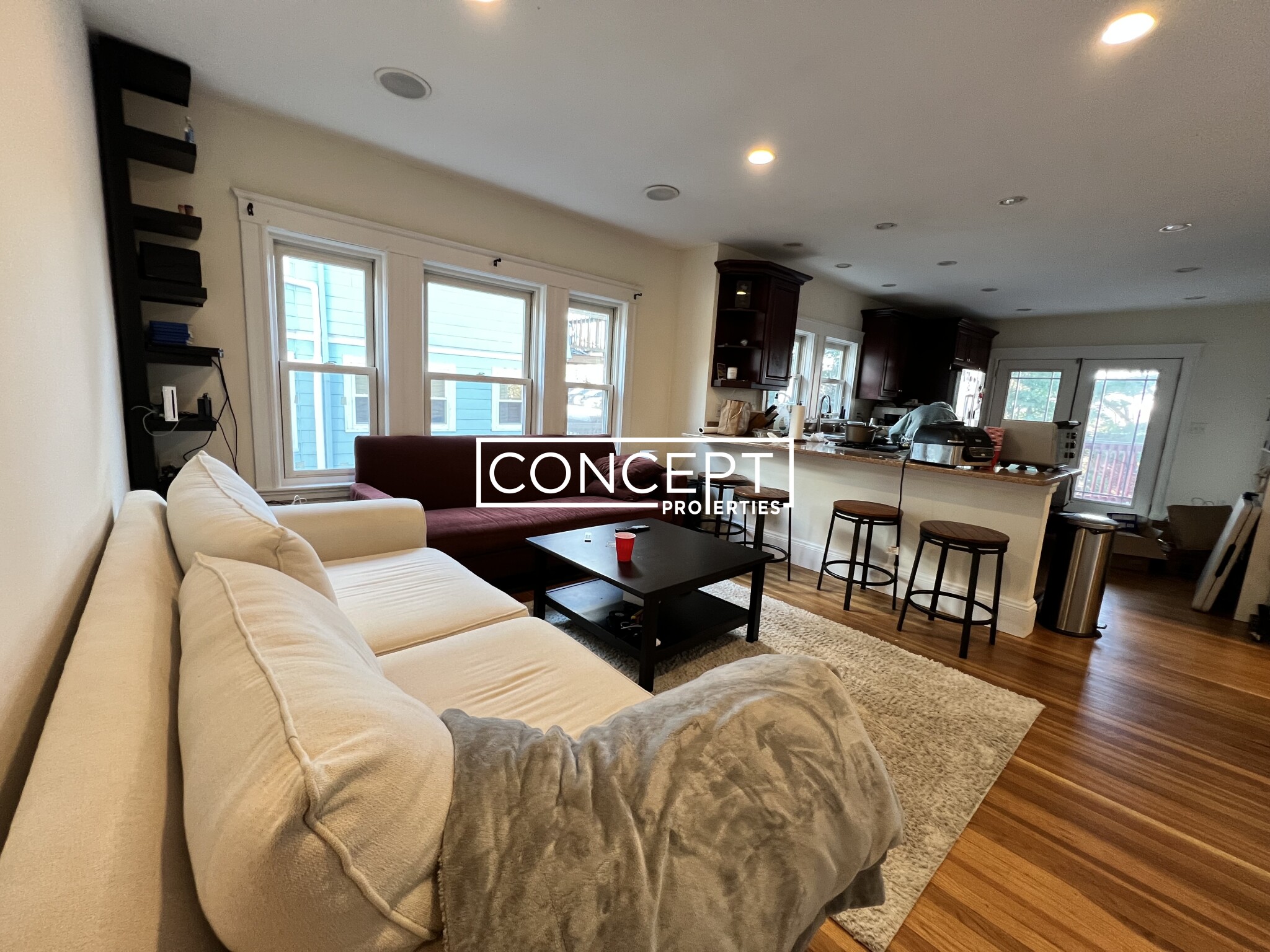 15.1 Sunset St, Mission Hill