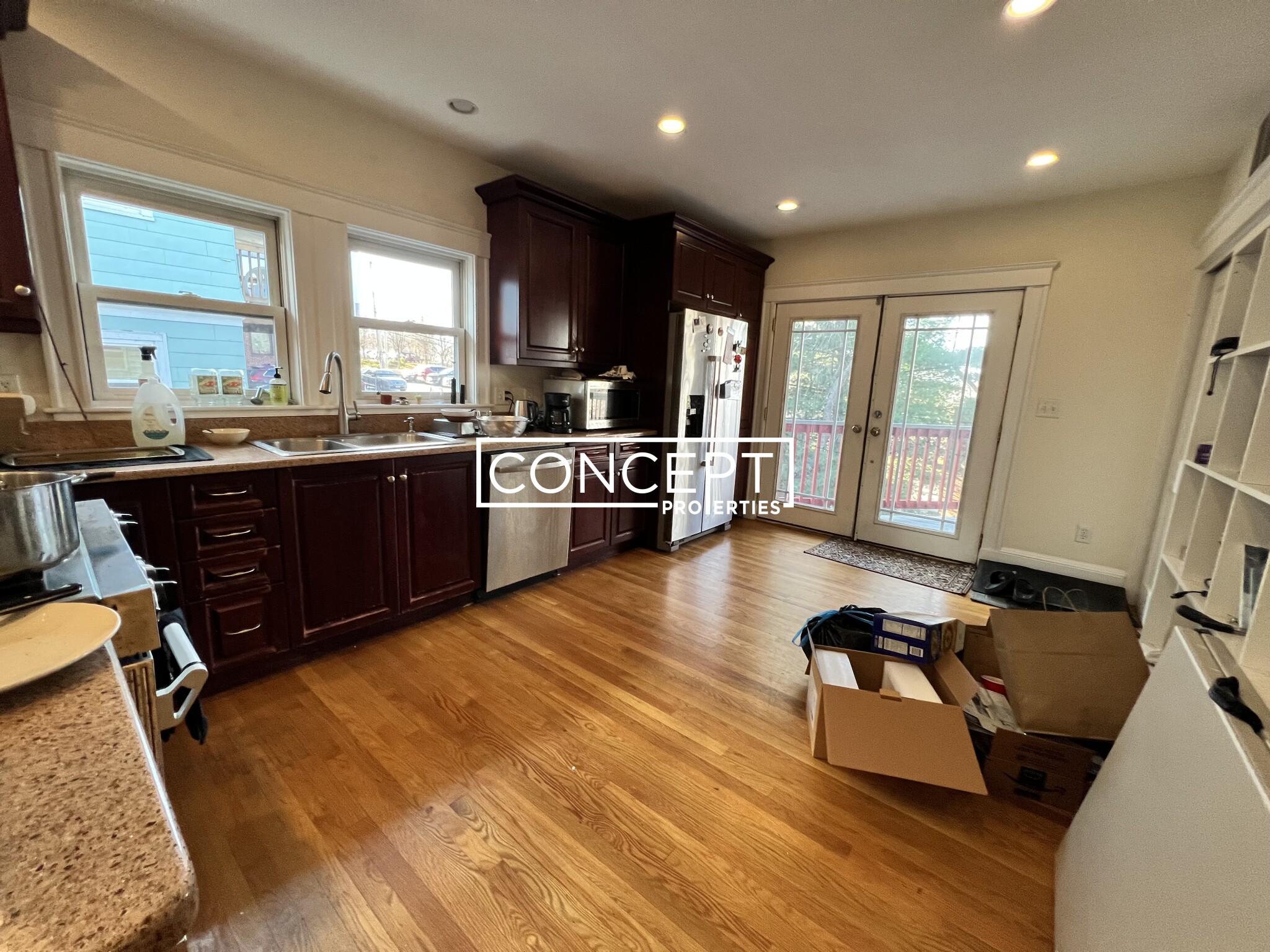 15.1 Sunset St, Mission Hill