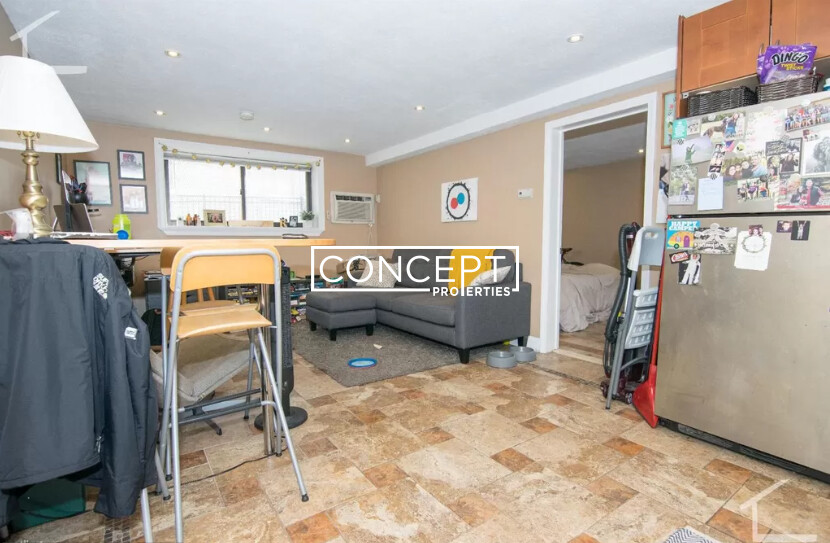 47 Gardner St, Allston