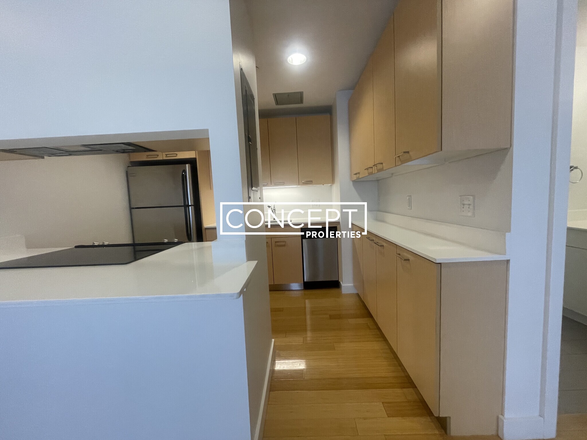 1085 Boylston St, Fenway