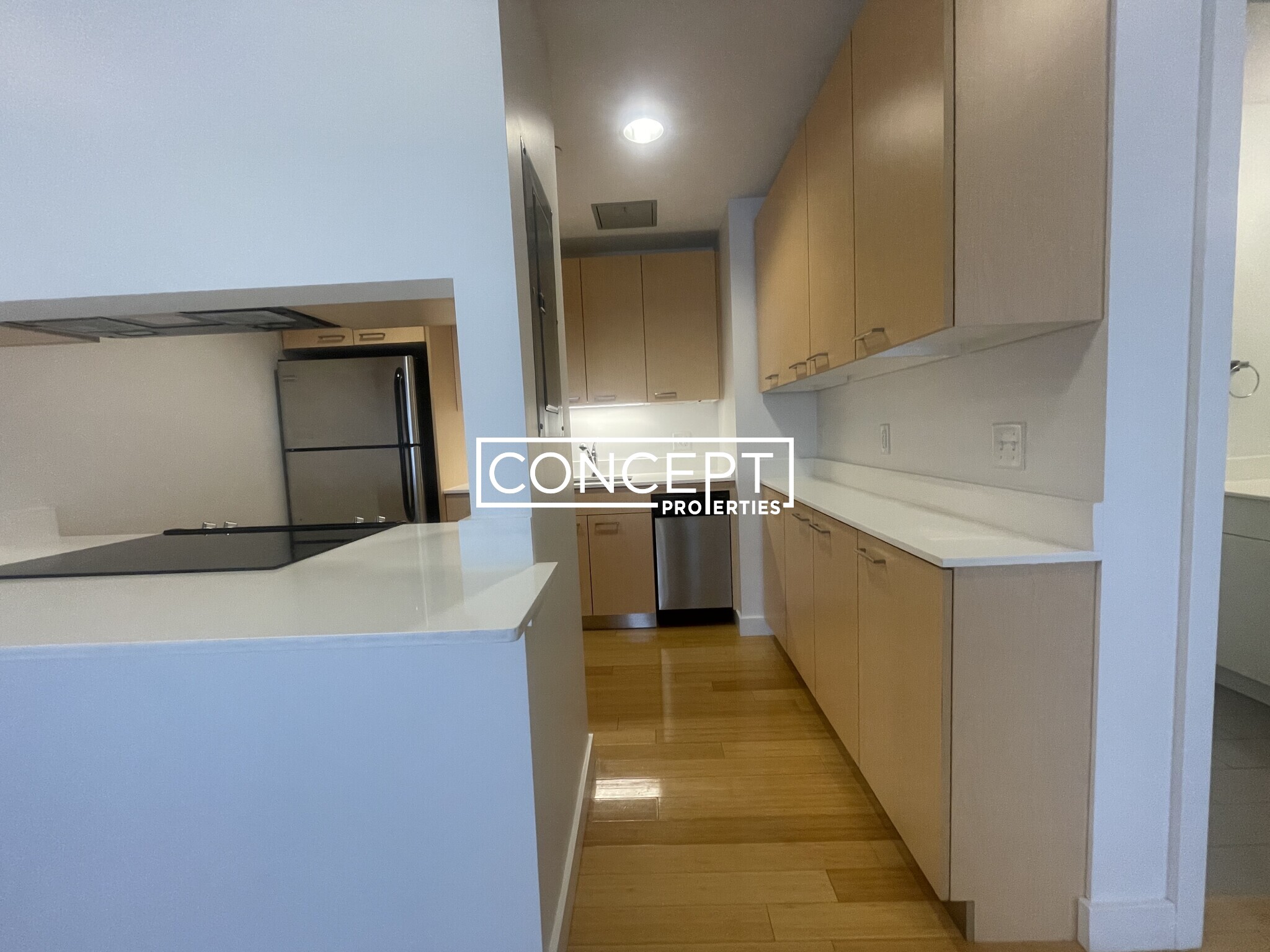 1085 Boylston St, Fenway