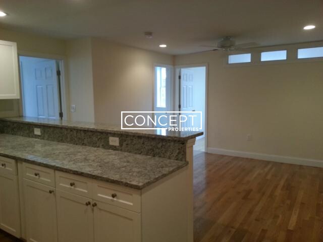 54 Egmont St, Coolidge Corner