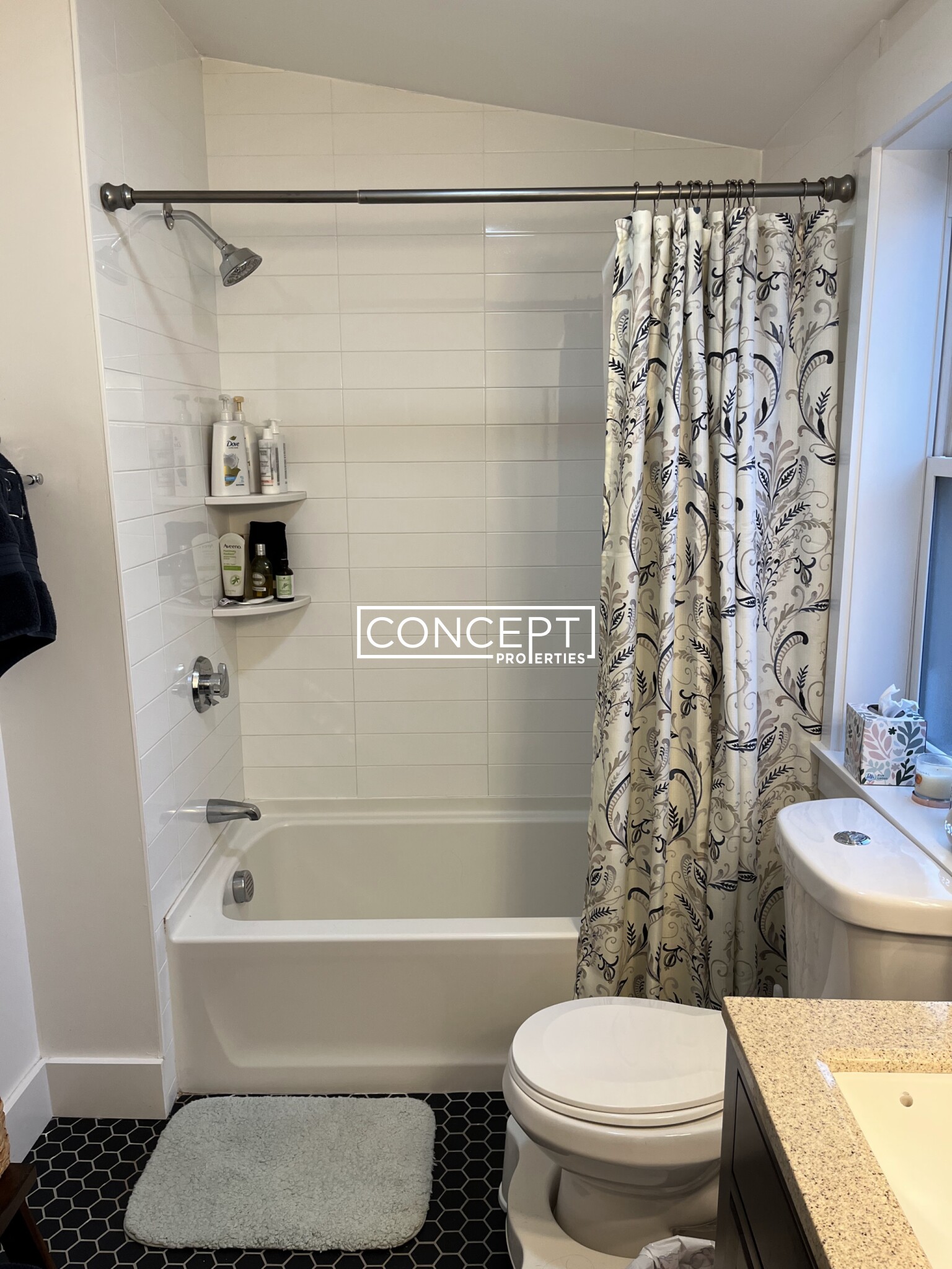 39 Montrose St, Everett