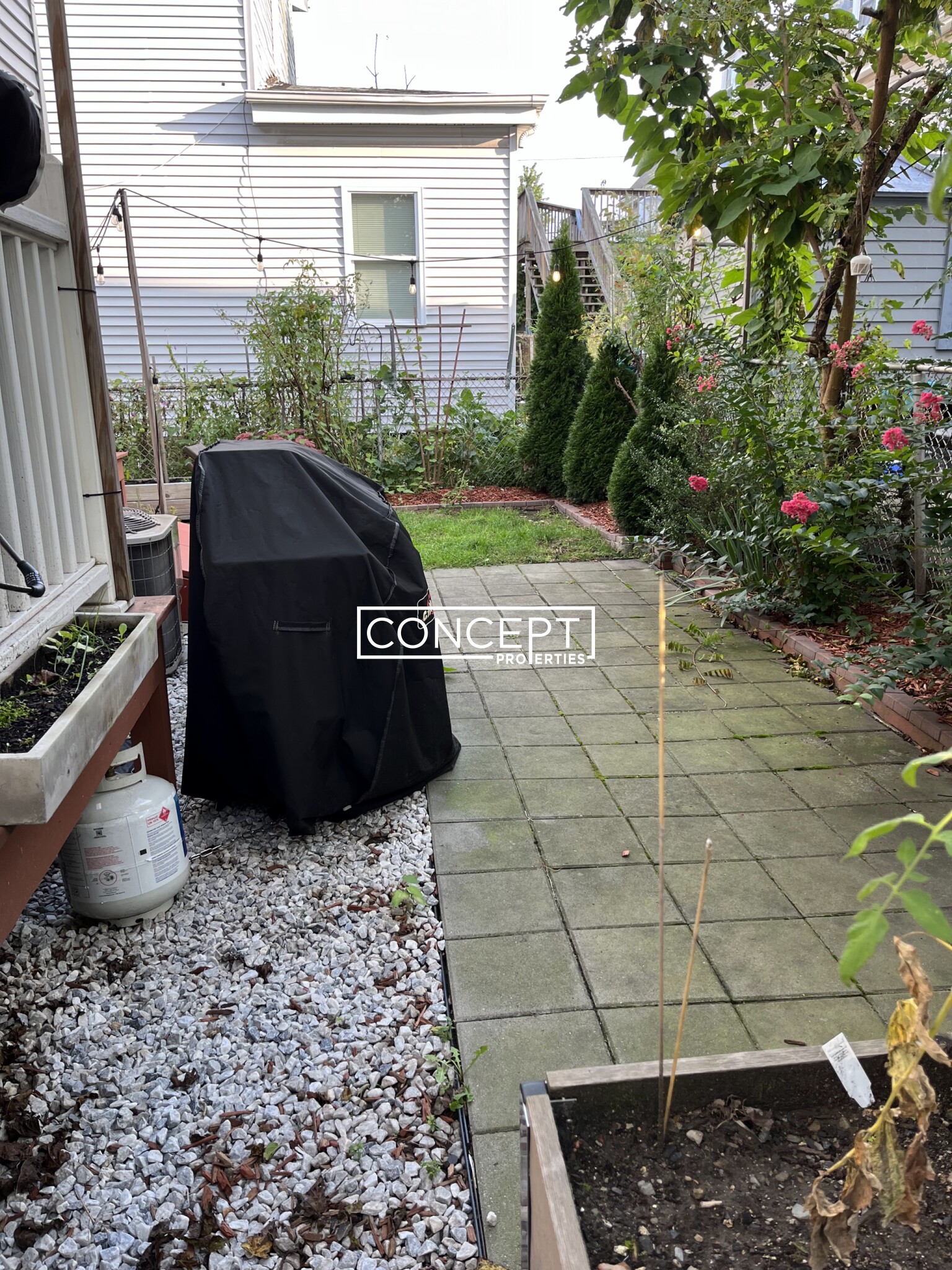 39 Montrose St, Everett