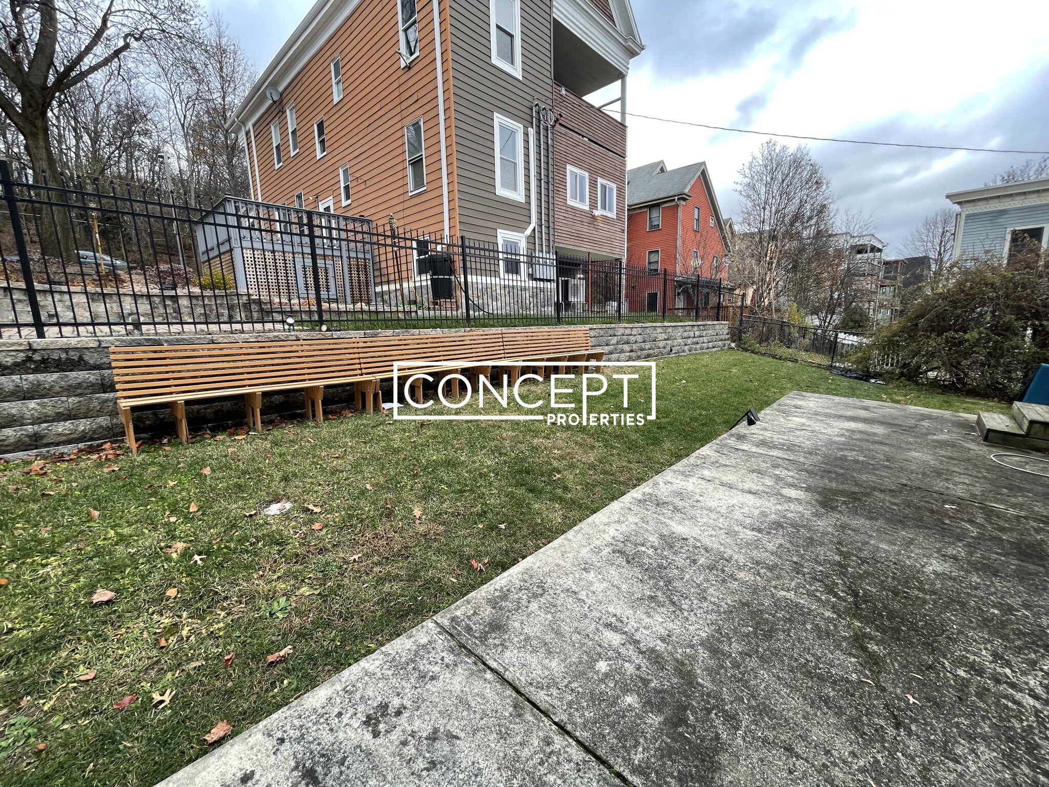 77 Wensley St, Mission Hill