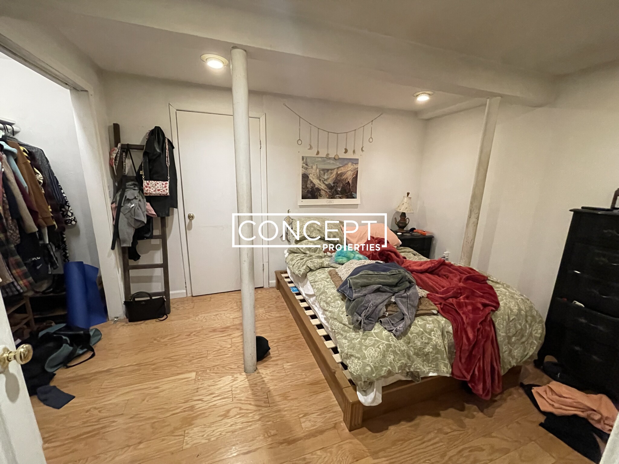 77 Wensley St, Mission Hill