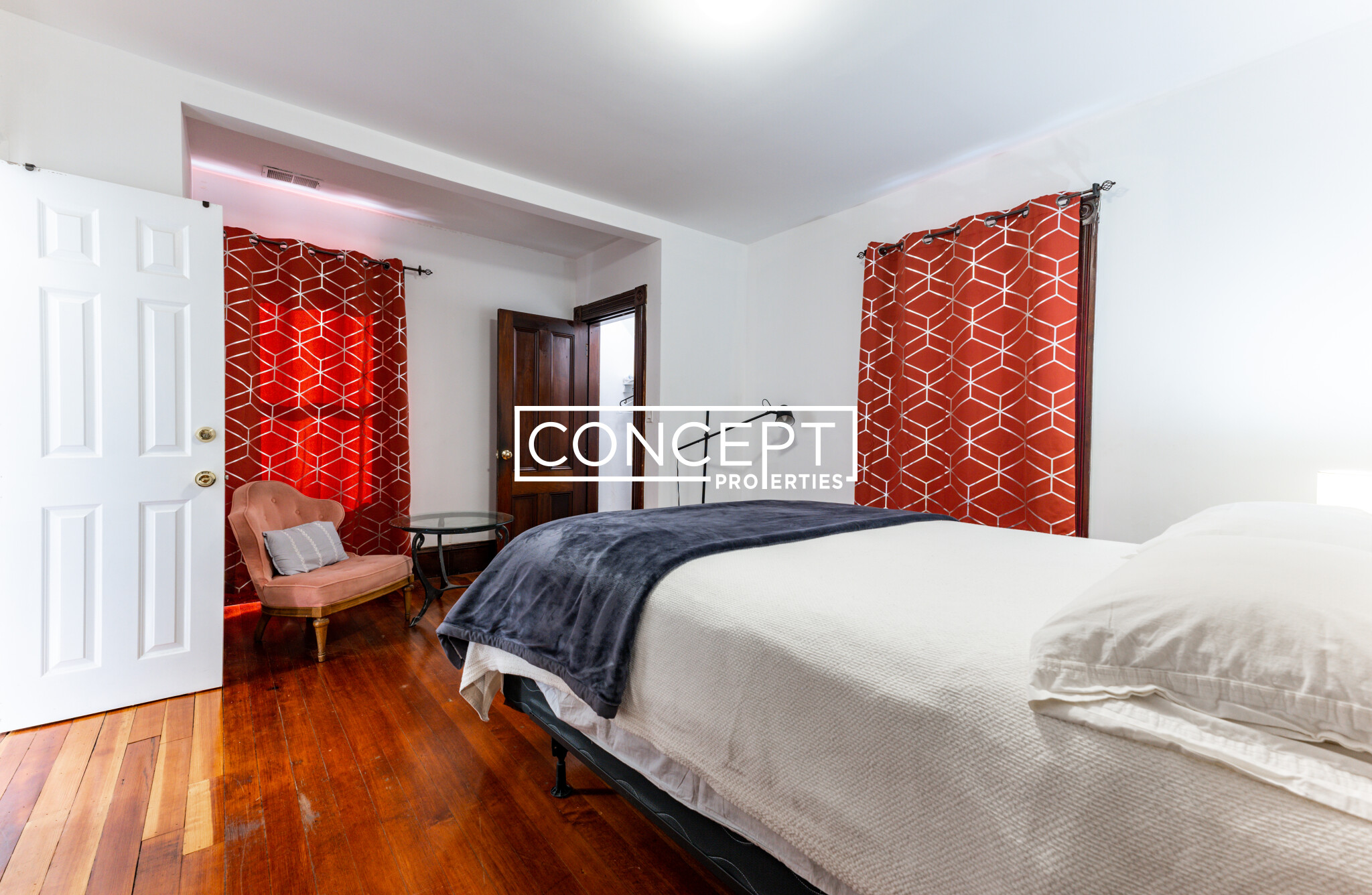 18 Holton St, Allston