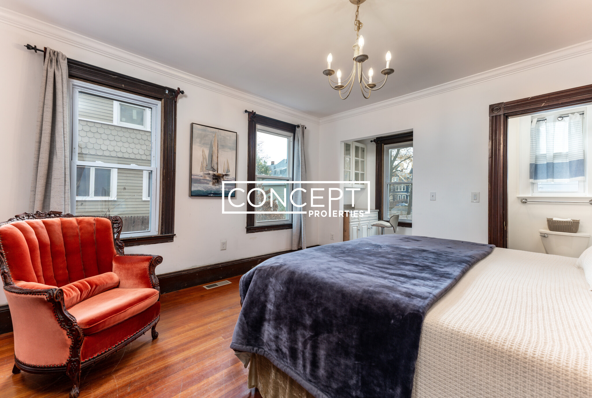 18 Holton St, Allston