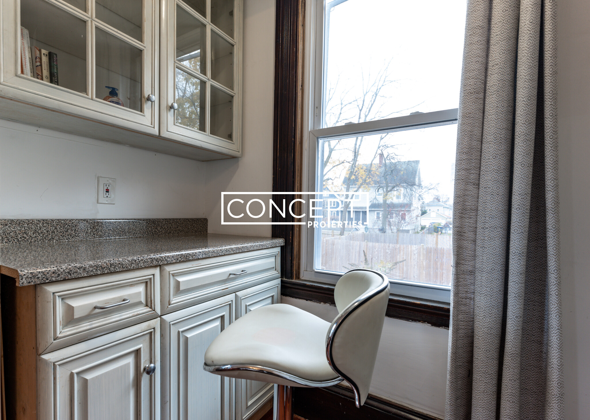 18 Holton St, Allston