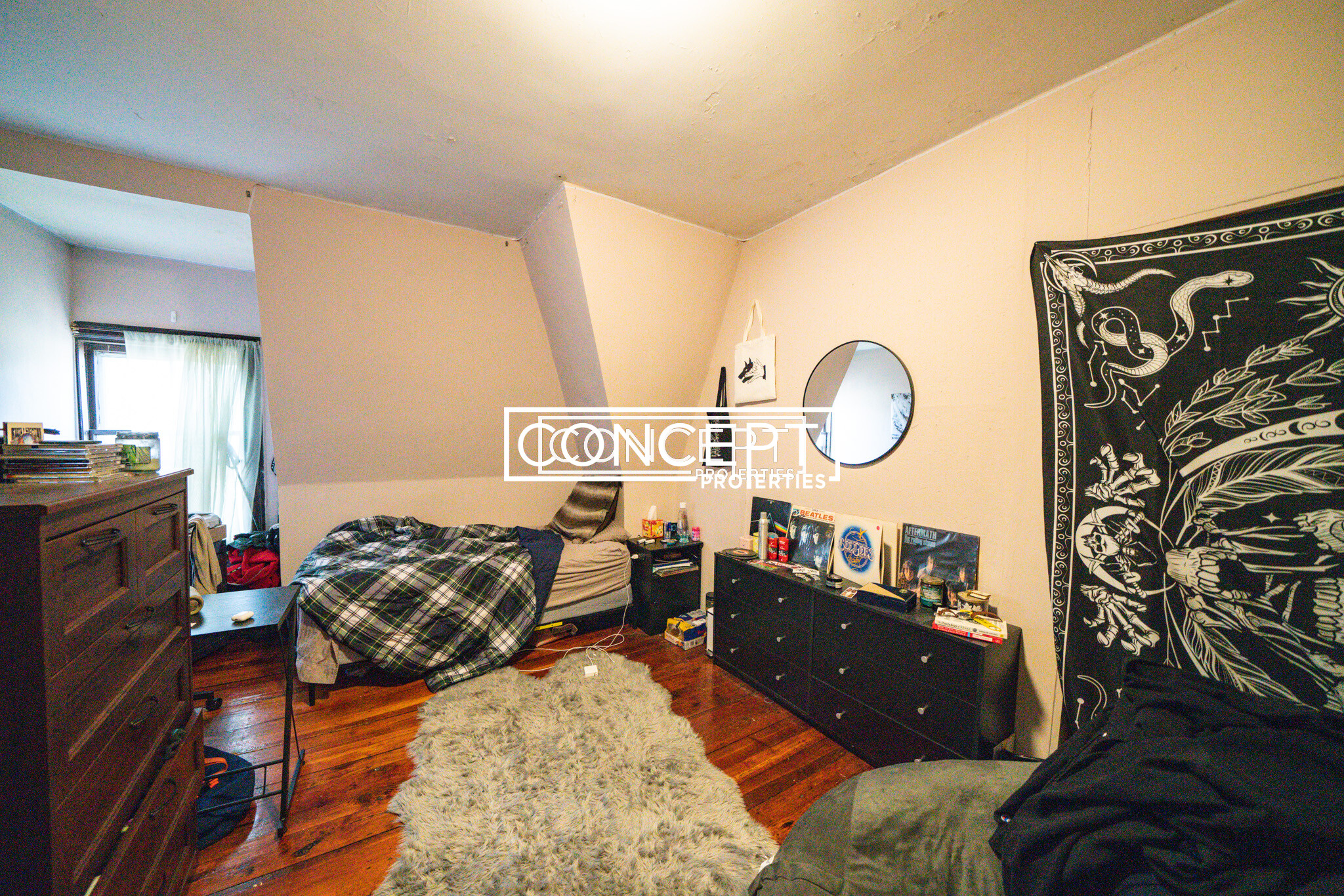 6 Hillside St, Mission Hill