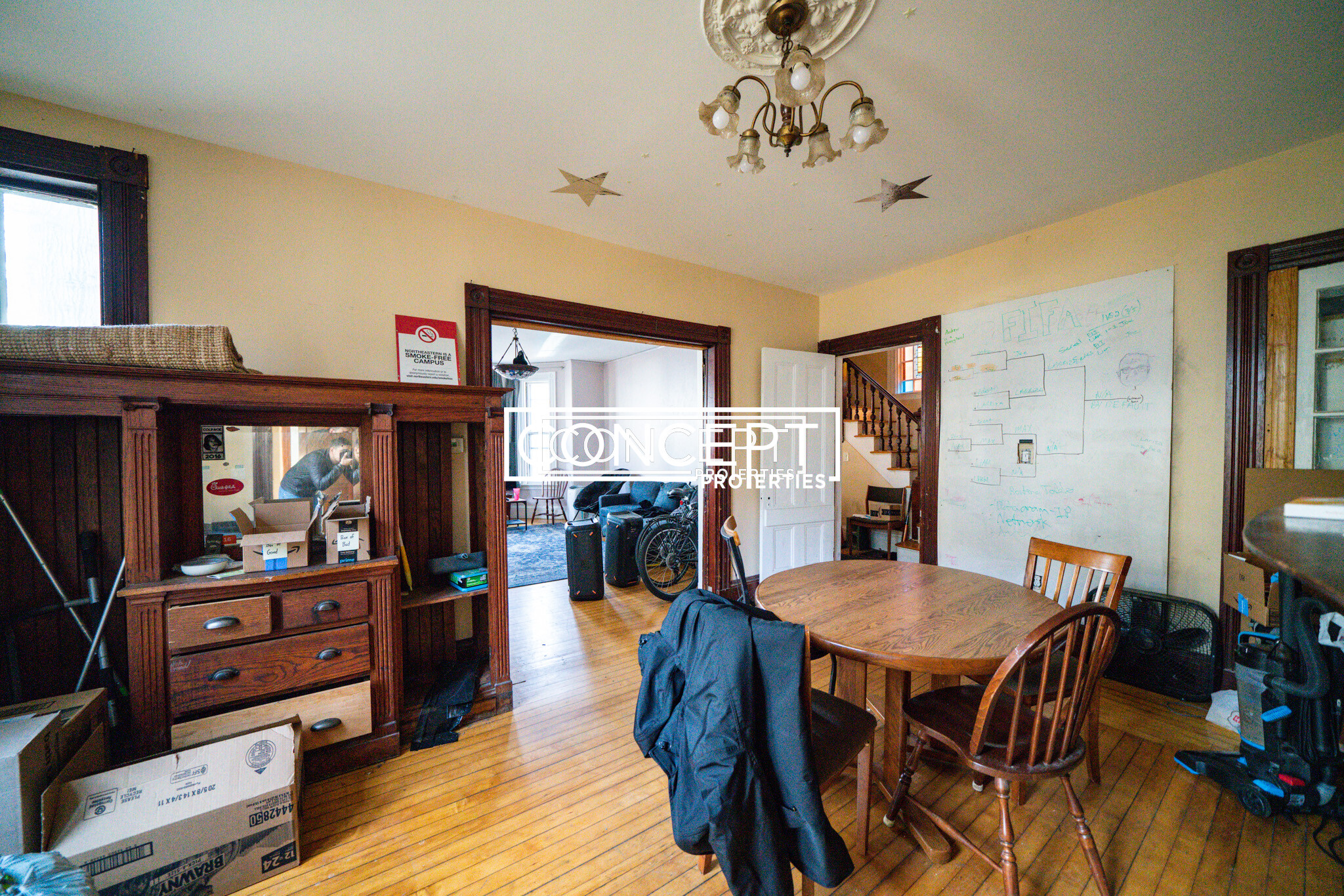 6 Hillside St, Mission Hill