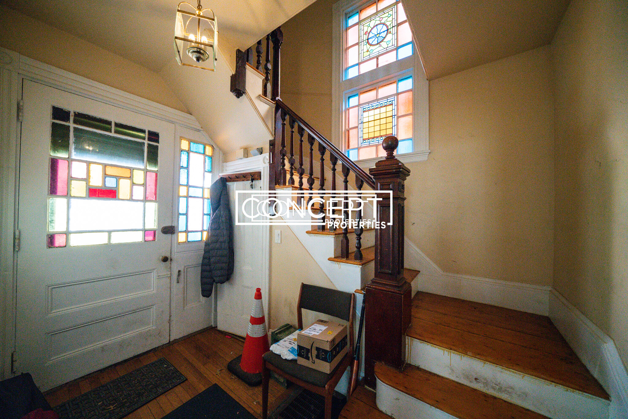 6 Hillside St, Mission Hill