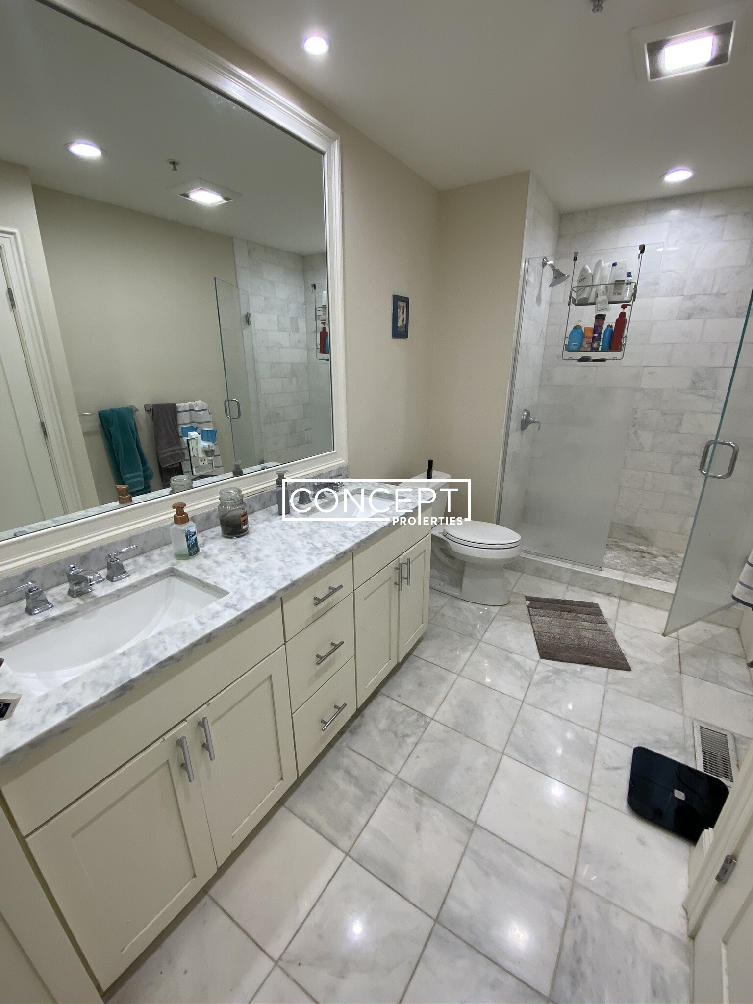 1.1 Oswald St, Mission Hill