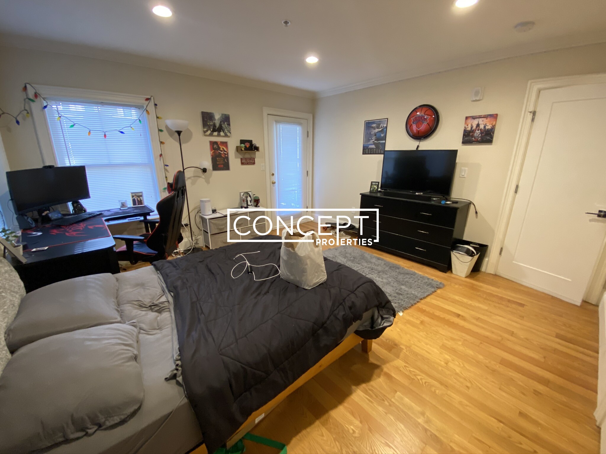 1.1 Oswald St, Mission Hill