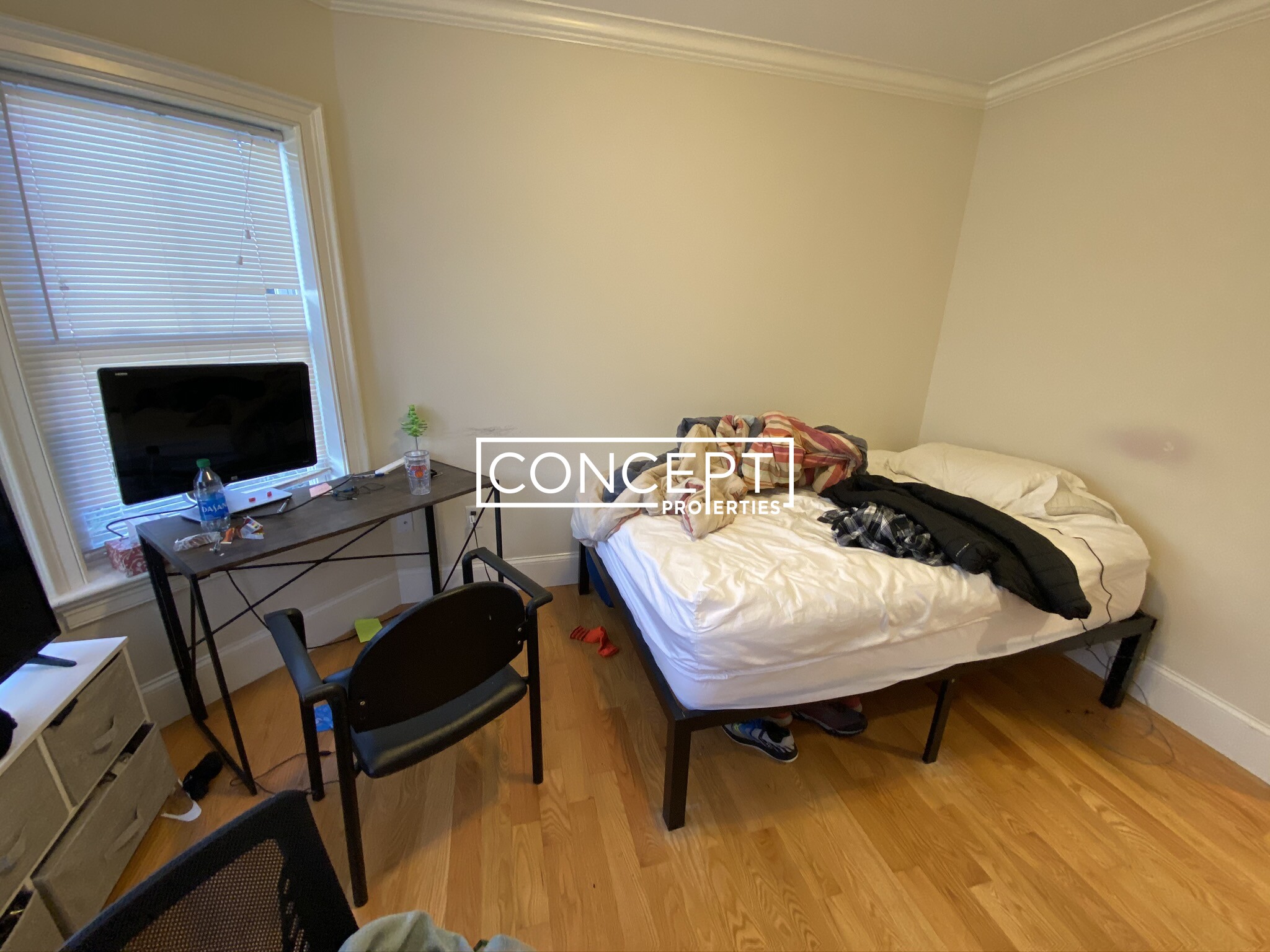 1.1 Oswald St, Mission Hill