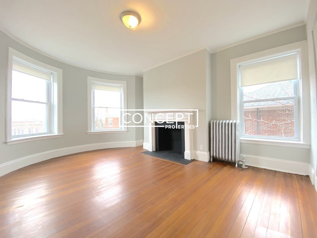 108 Winthrop, Coolidge Corner