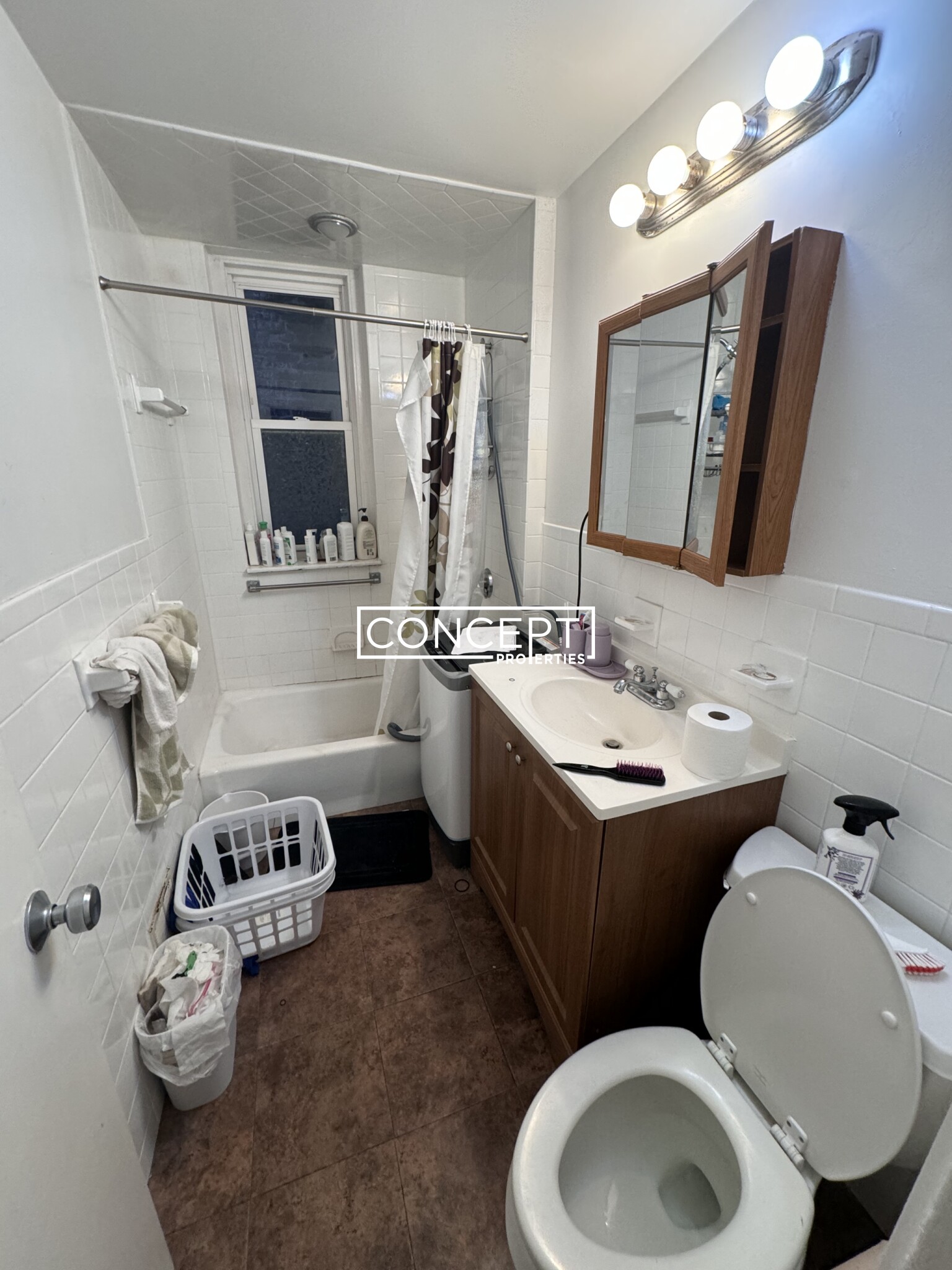 69 South Huntington Ave, Jamaica Plain