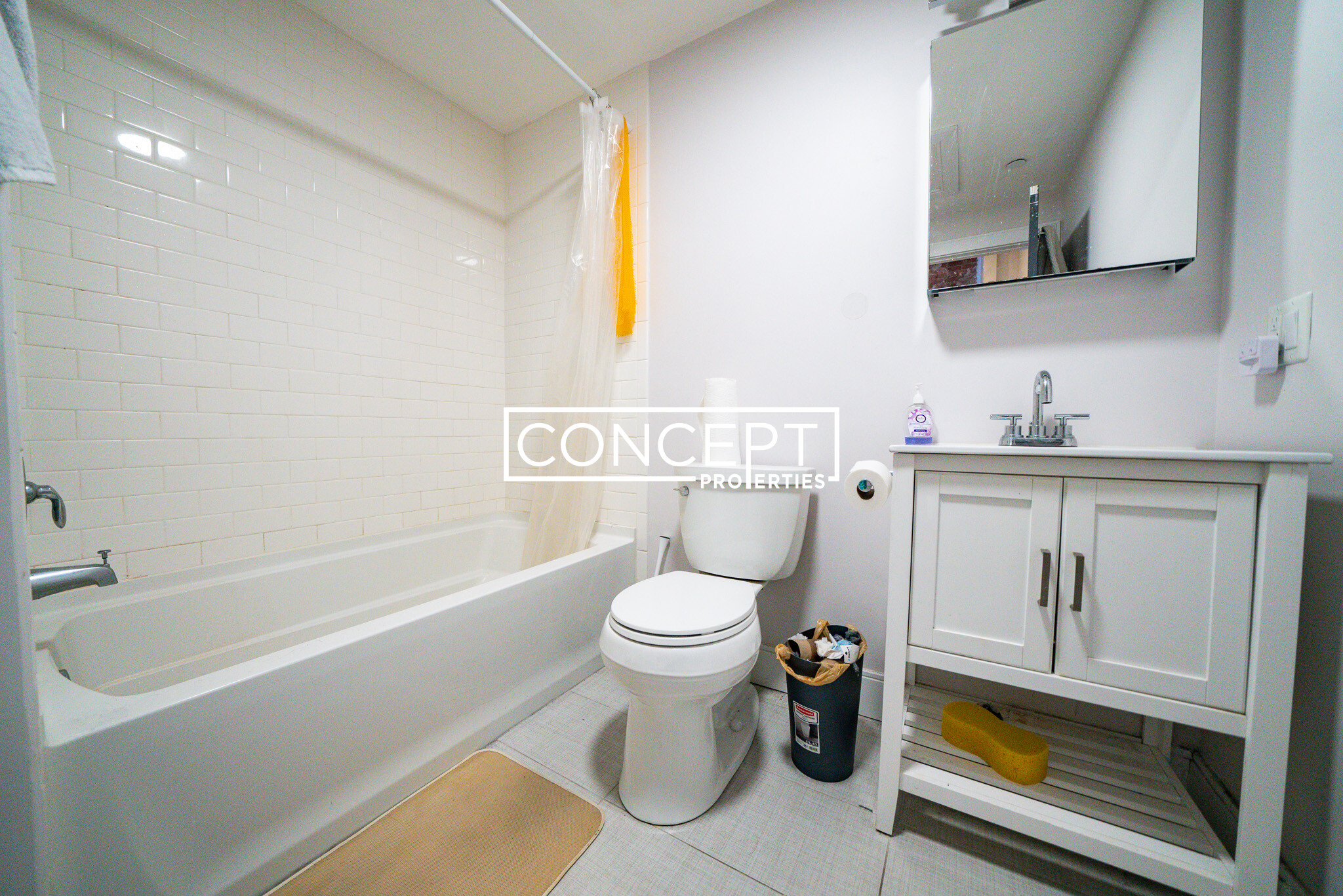 11 Highland Park Ave, Roxbury