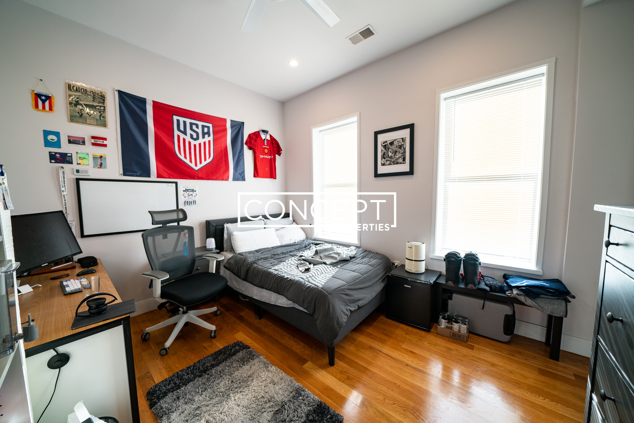 11 Highland Park Ave, Roxbury