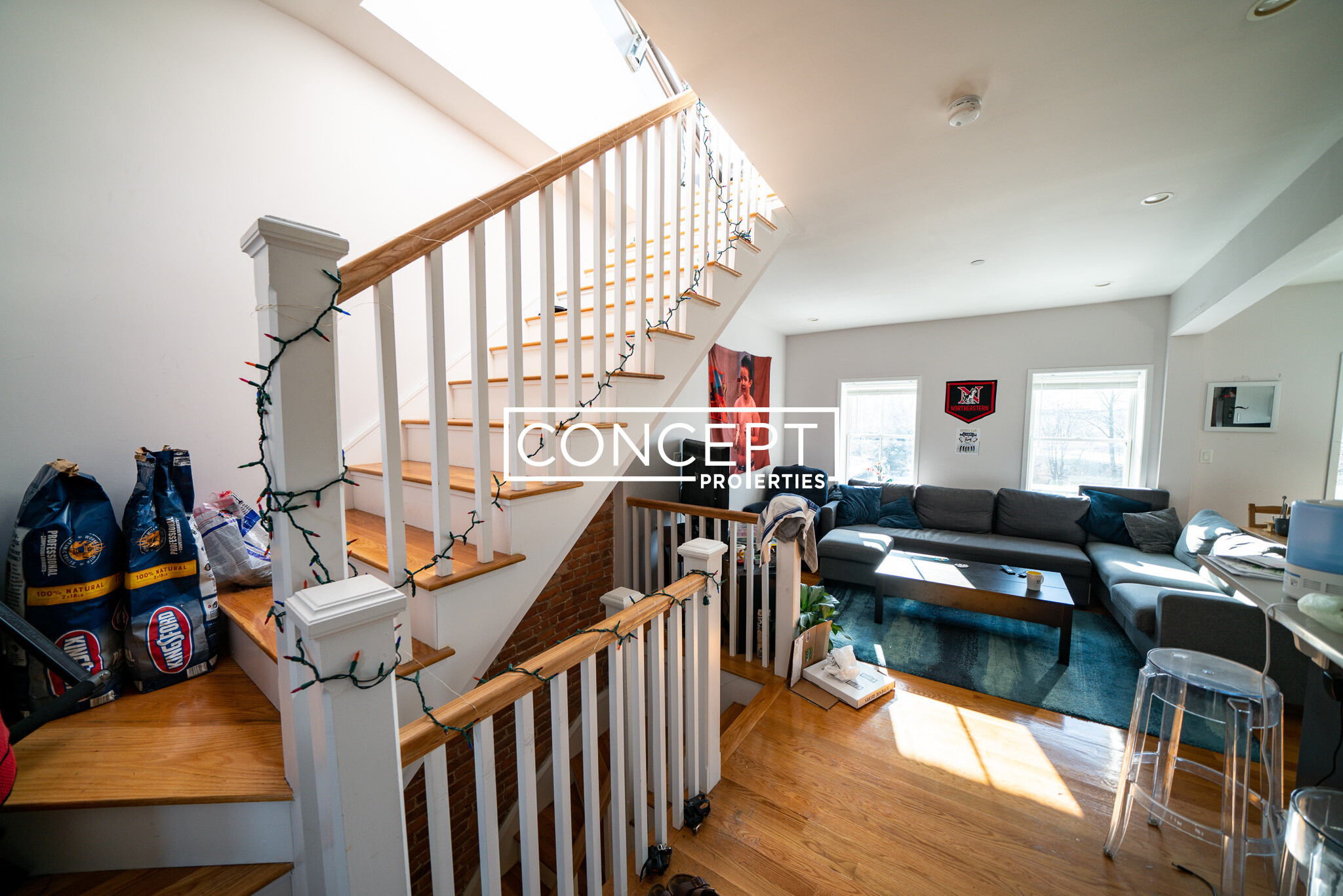 11 Highland Park Ave, Roxbury