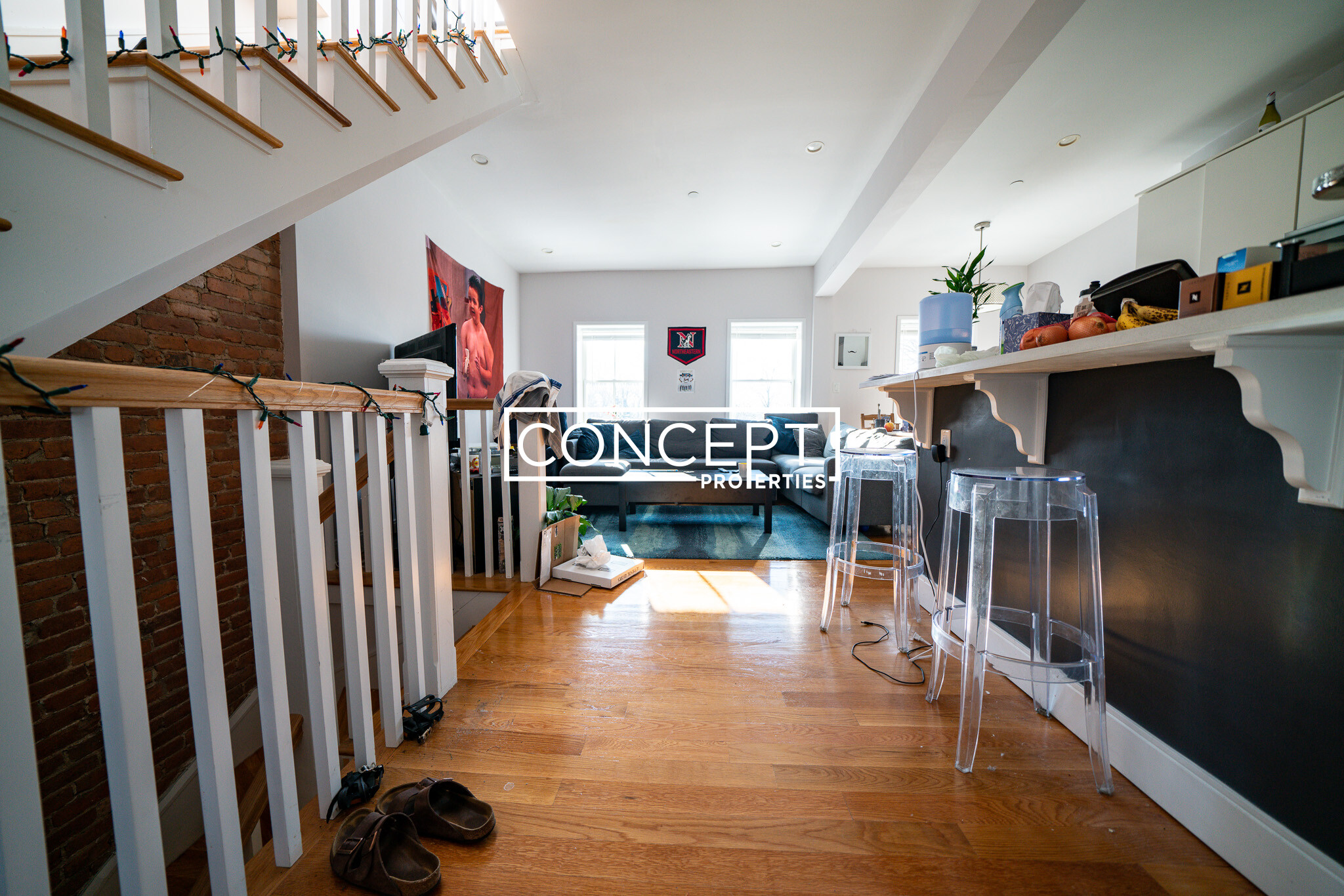 11 Highland Park Ave, Roxbury