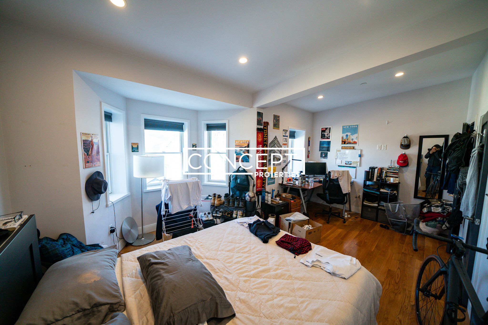 11 Highland Park Ave, Roxbury