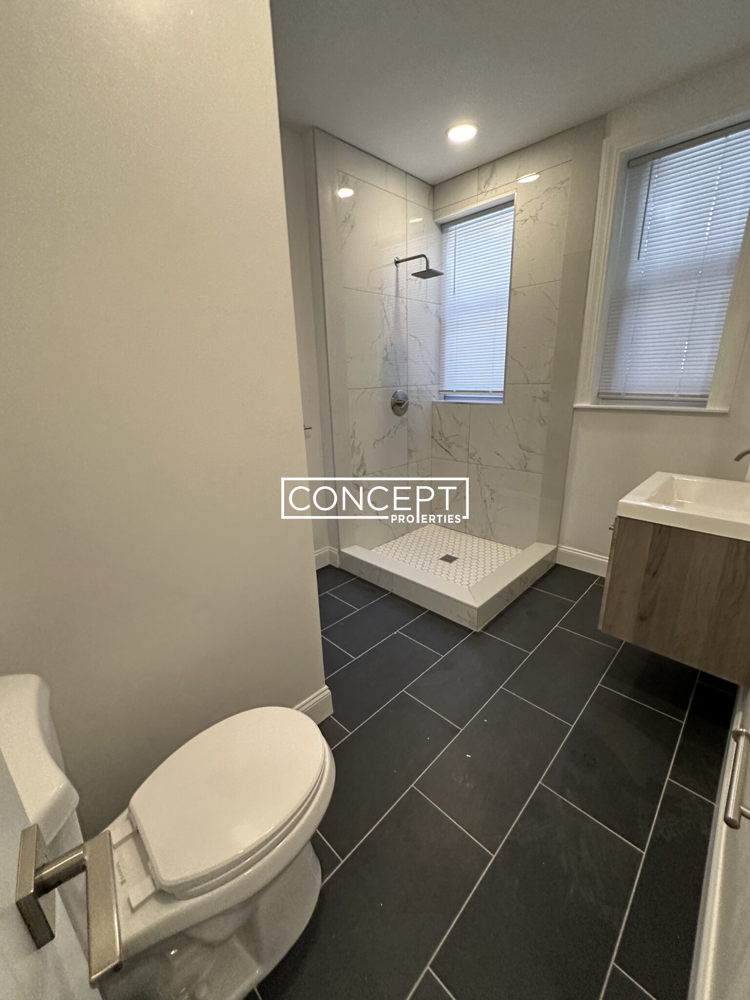 51 Queensberry St, Fenway