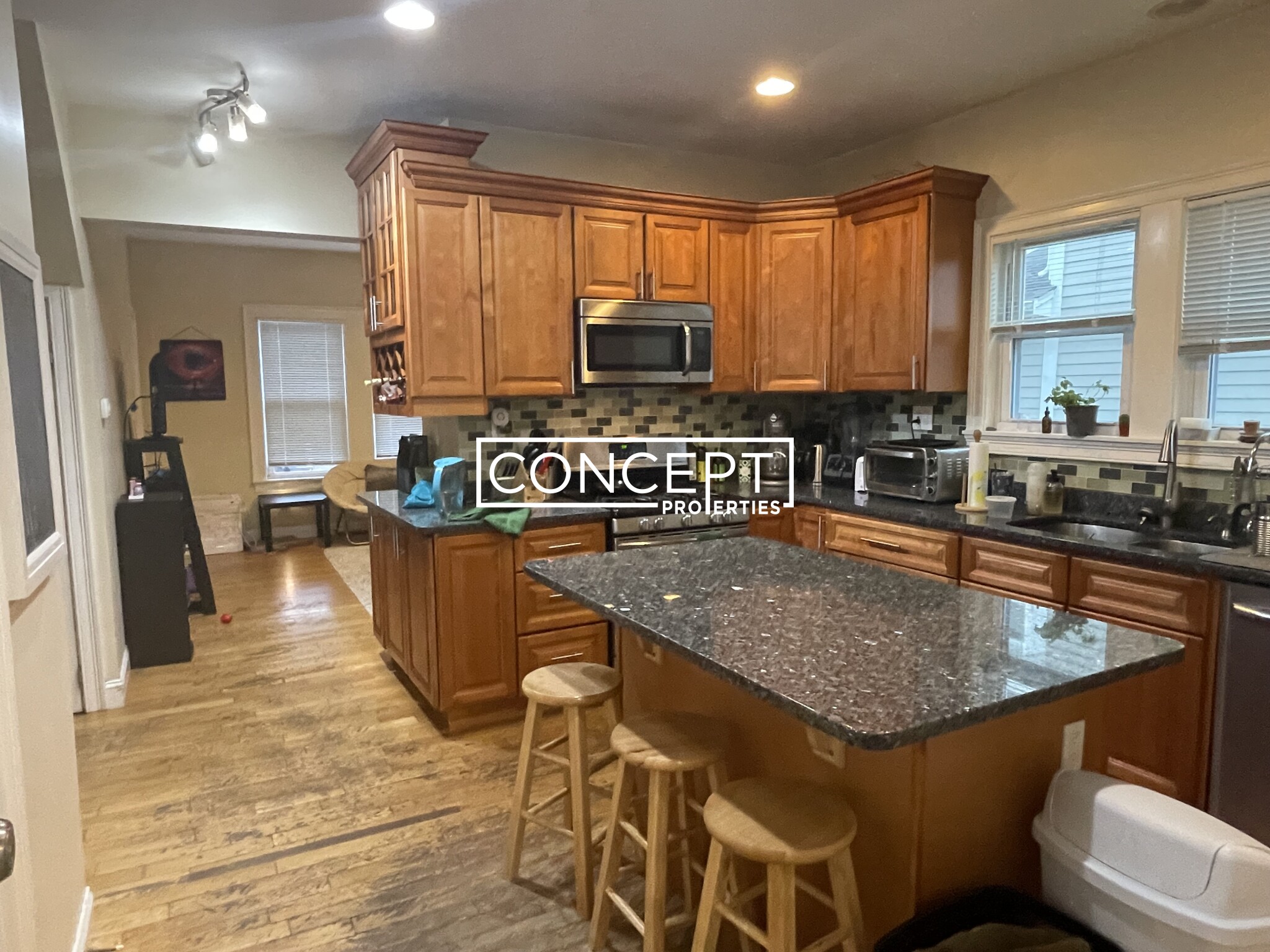 16 Seager Ct, Brighton