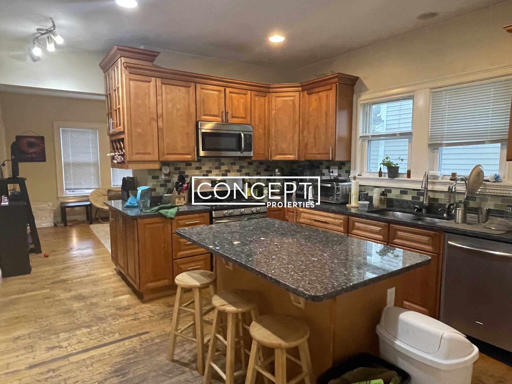 16 Seager Ct, Brighton