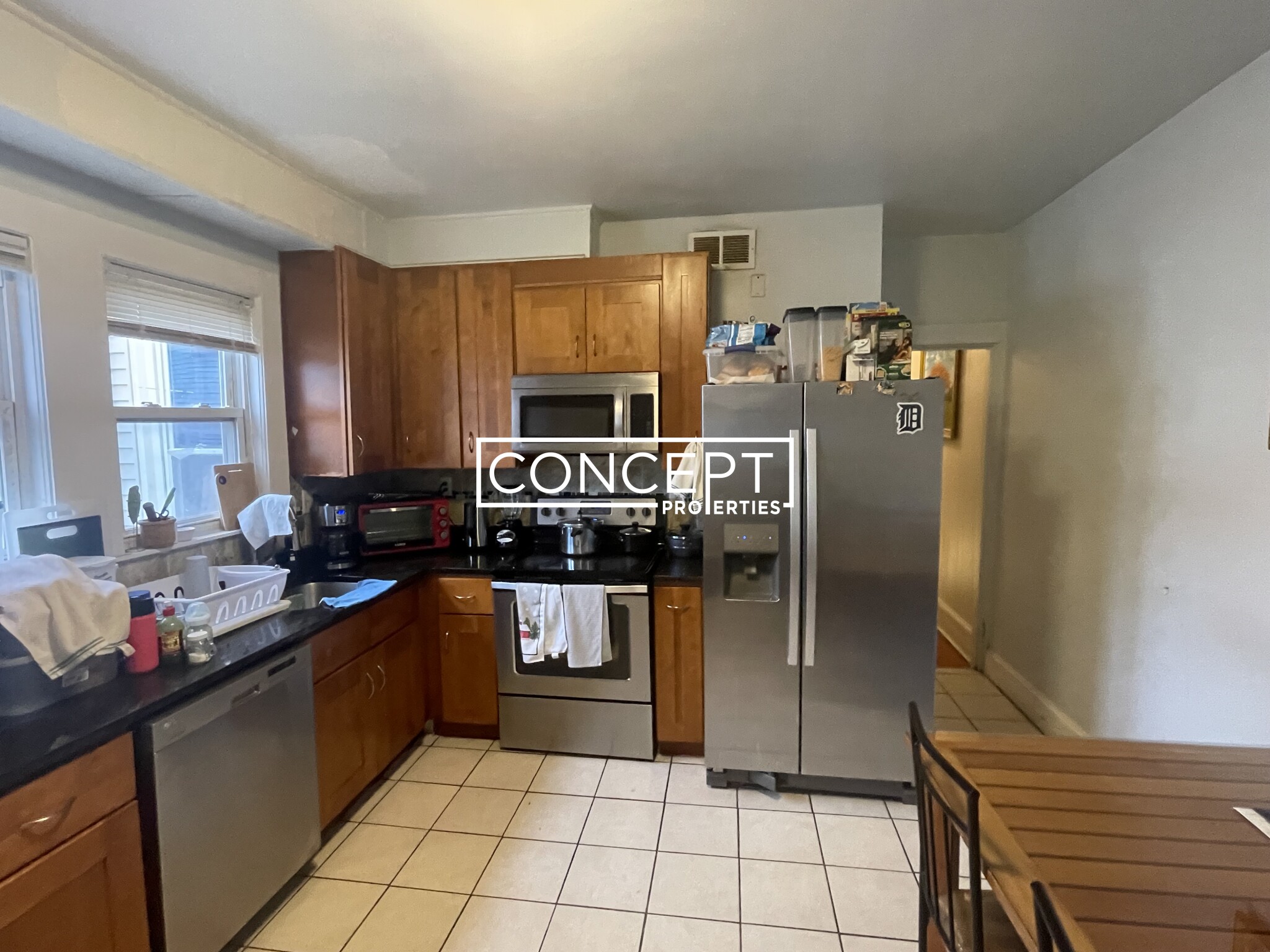 17 Stratton Ter, Banks Square