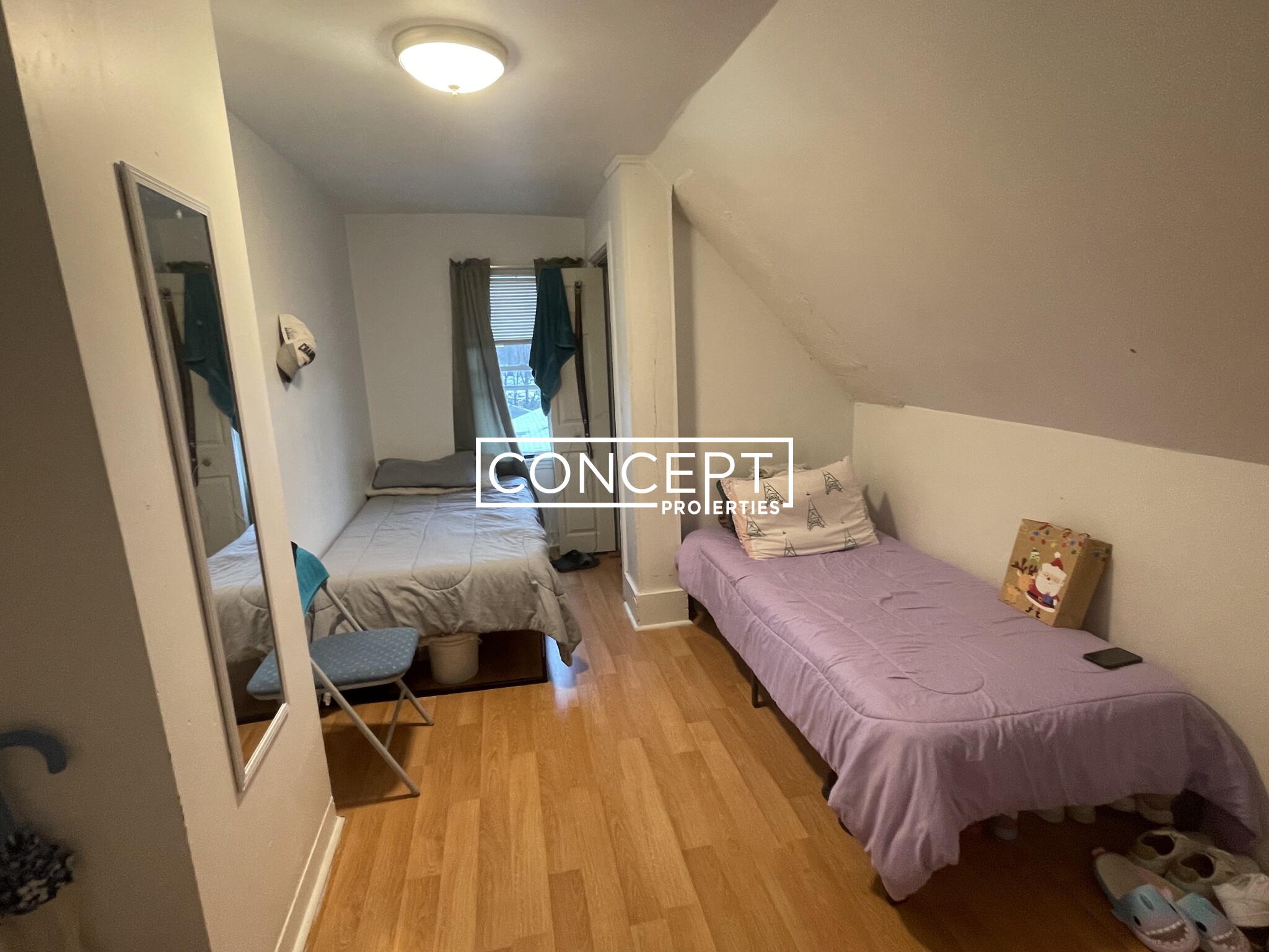 17 Stratton Ter, Banks Square