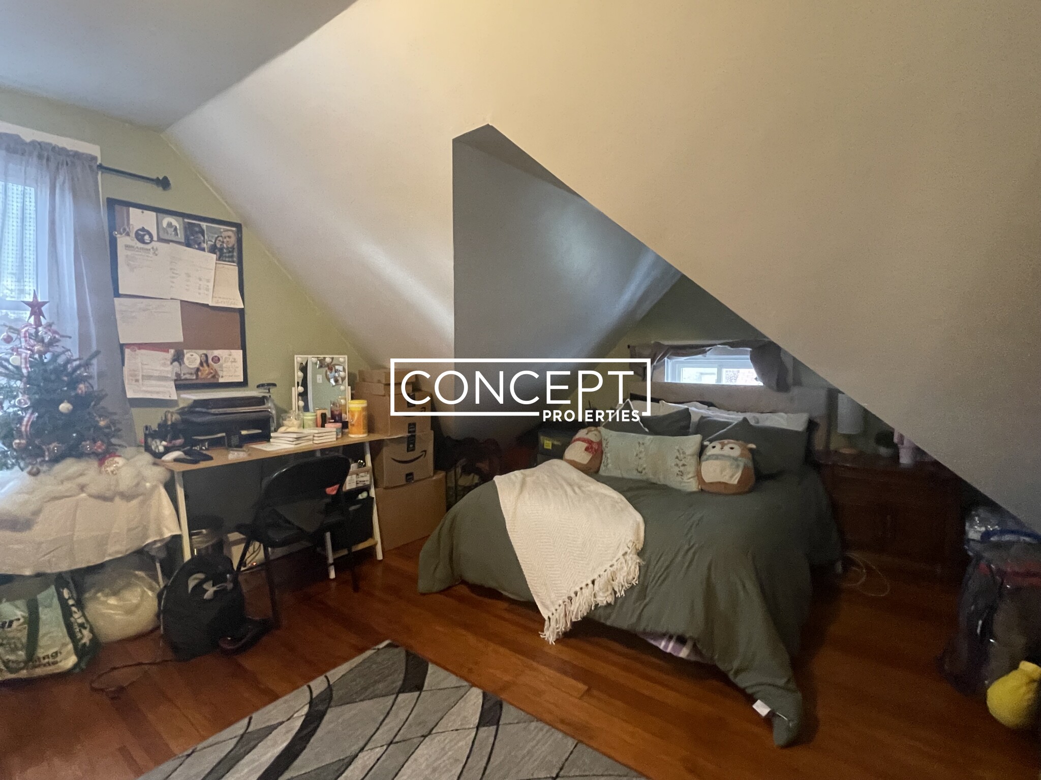 17 Stratton Ter, Banks Square