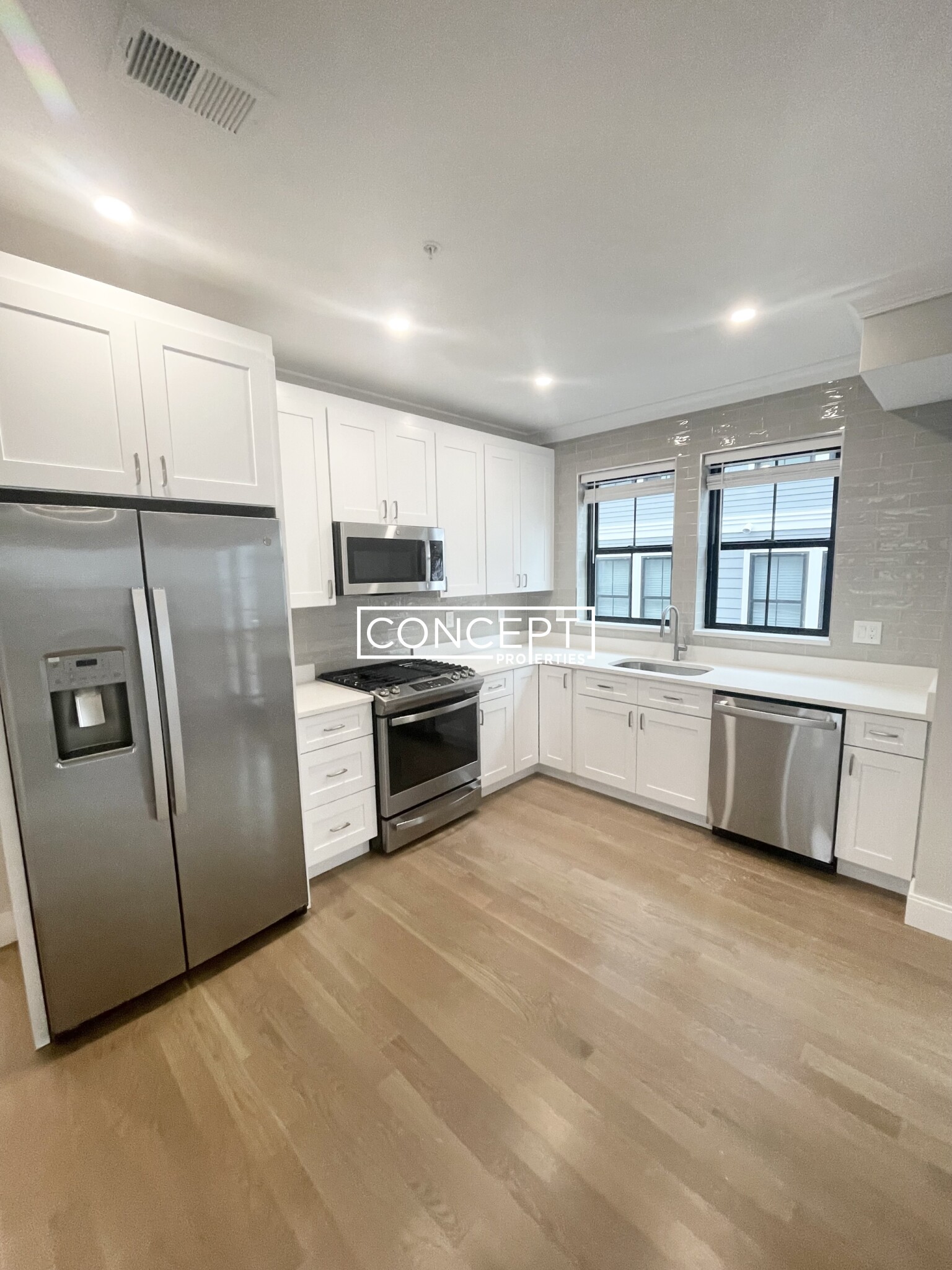 283 Lamartine St, Jamaica Plain