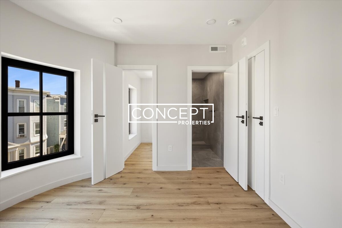 141 N St, South Boston