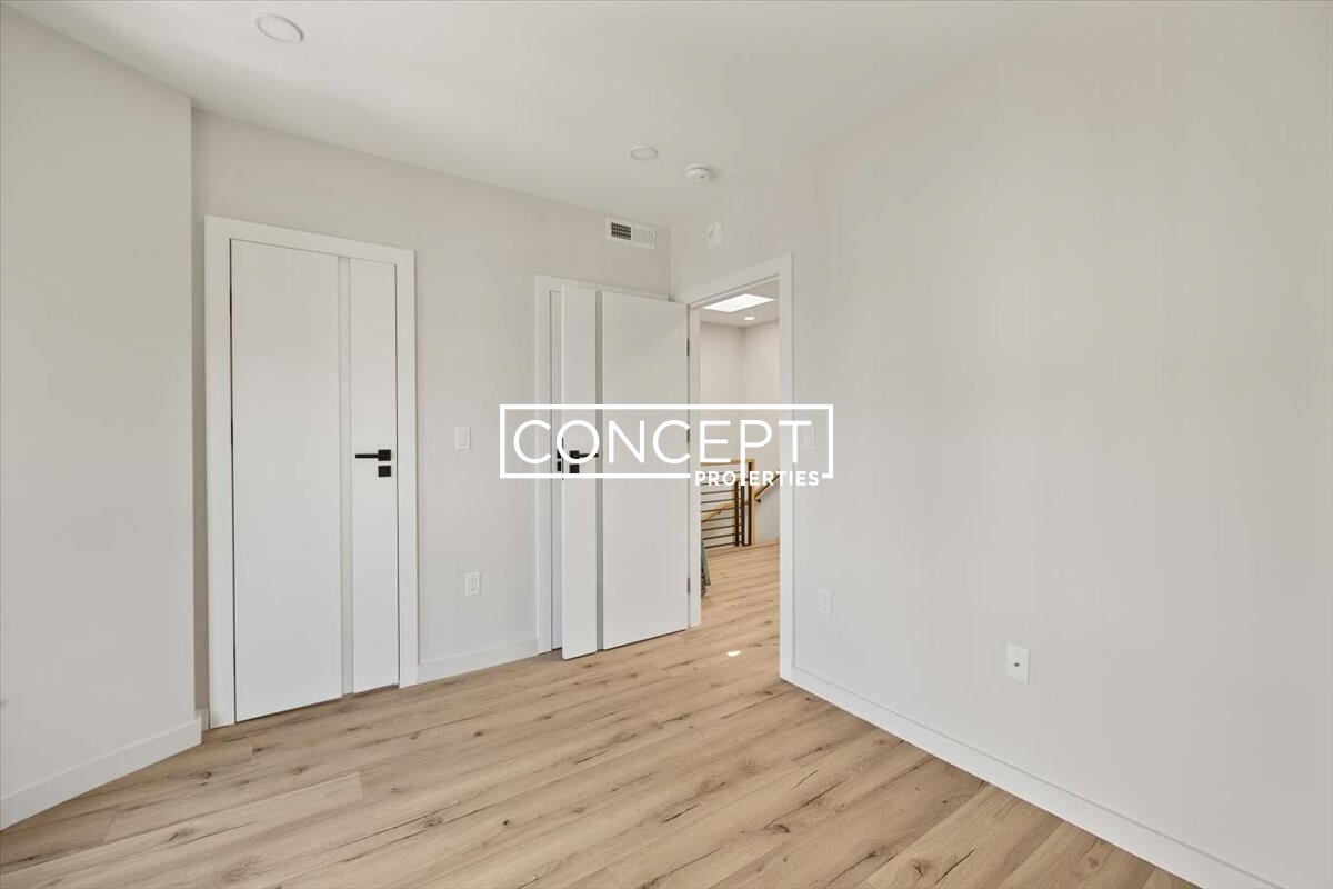 141 N St, South Boston