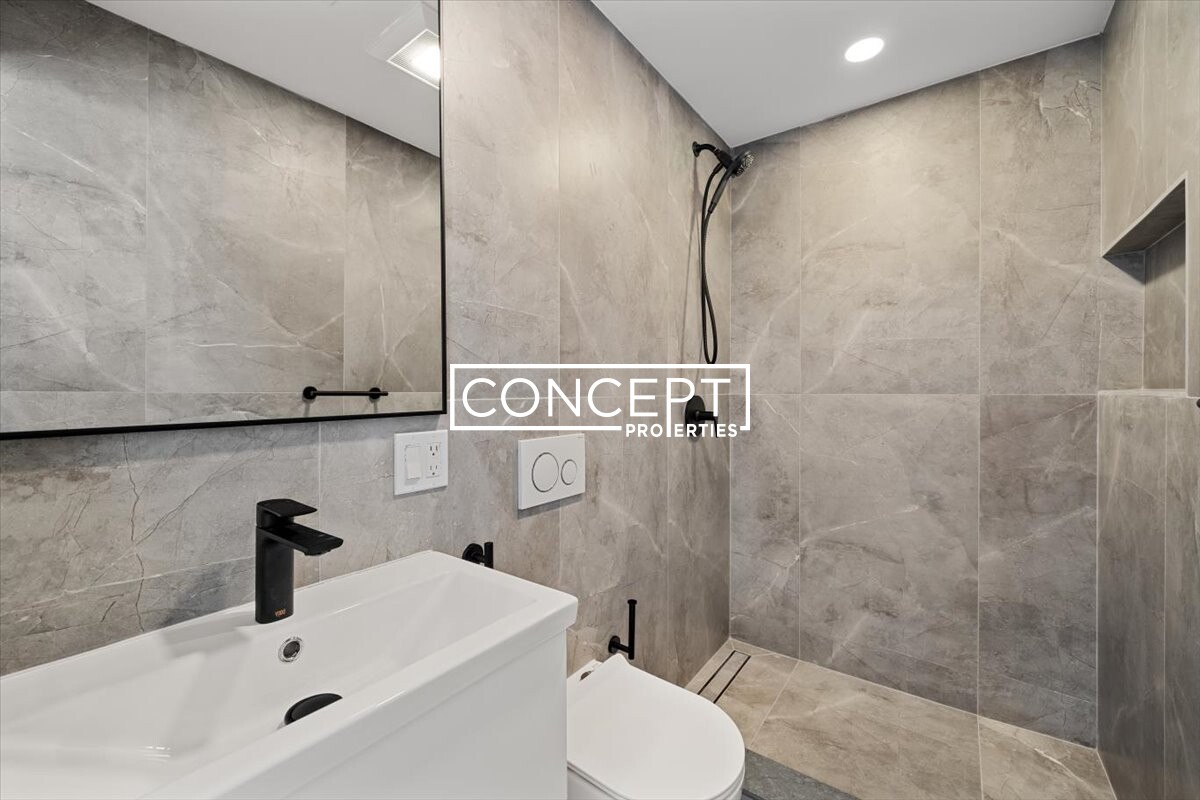 141 N St, South Boston