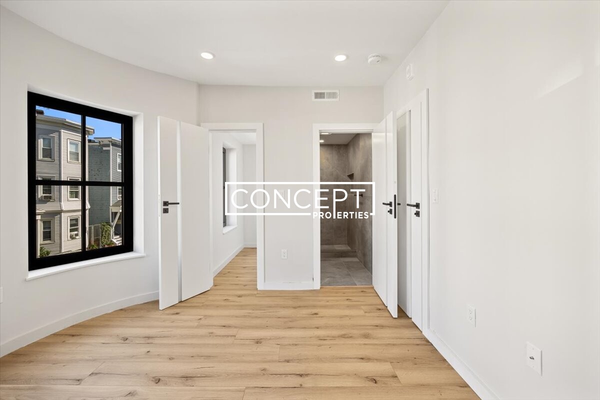 141 N St, South Boston