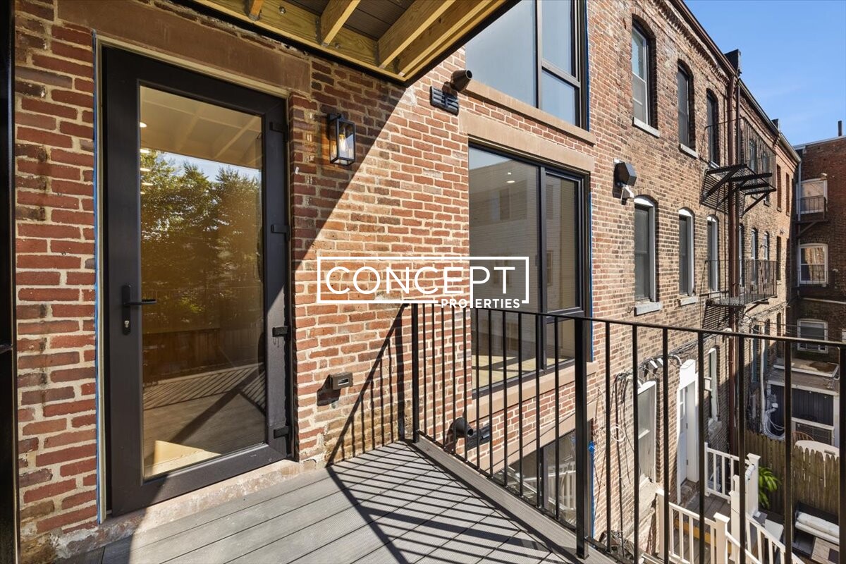 141 N St, South Boston