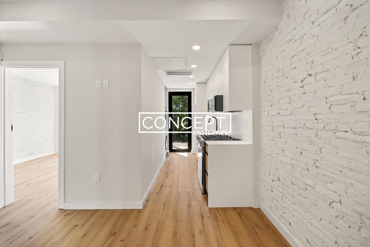 141 N St, South Boston