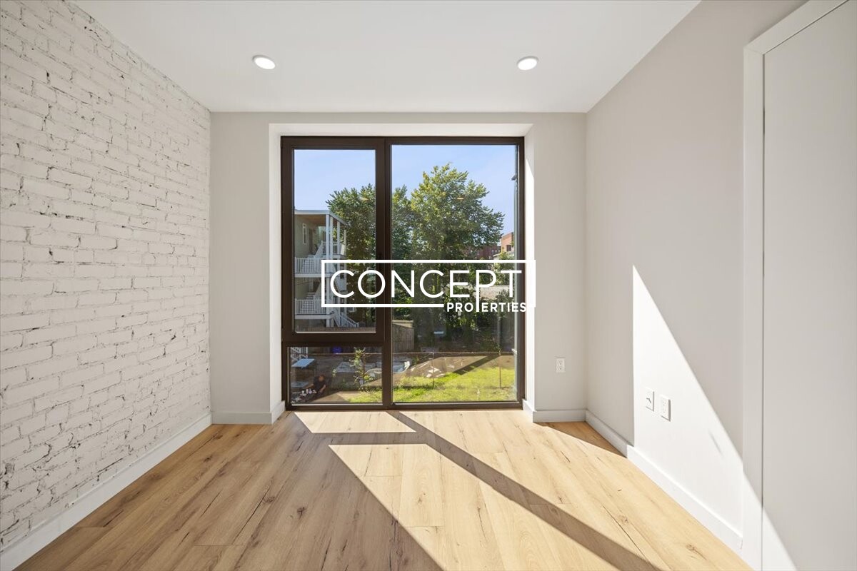 141 N St, South Boston