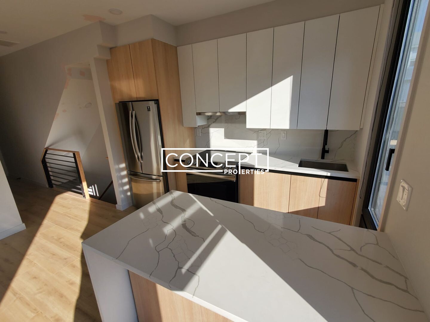 6 National, South Boston