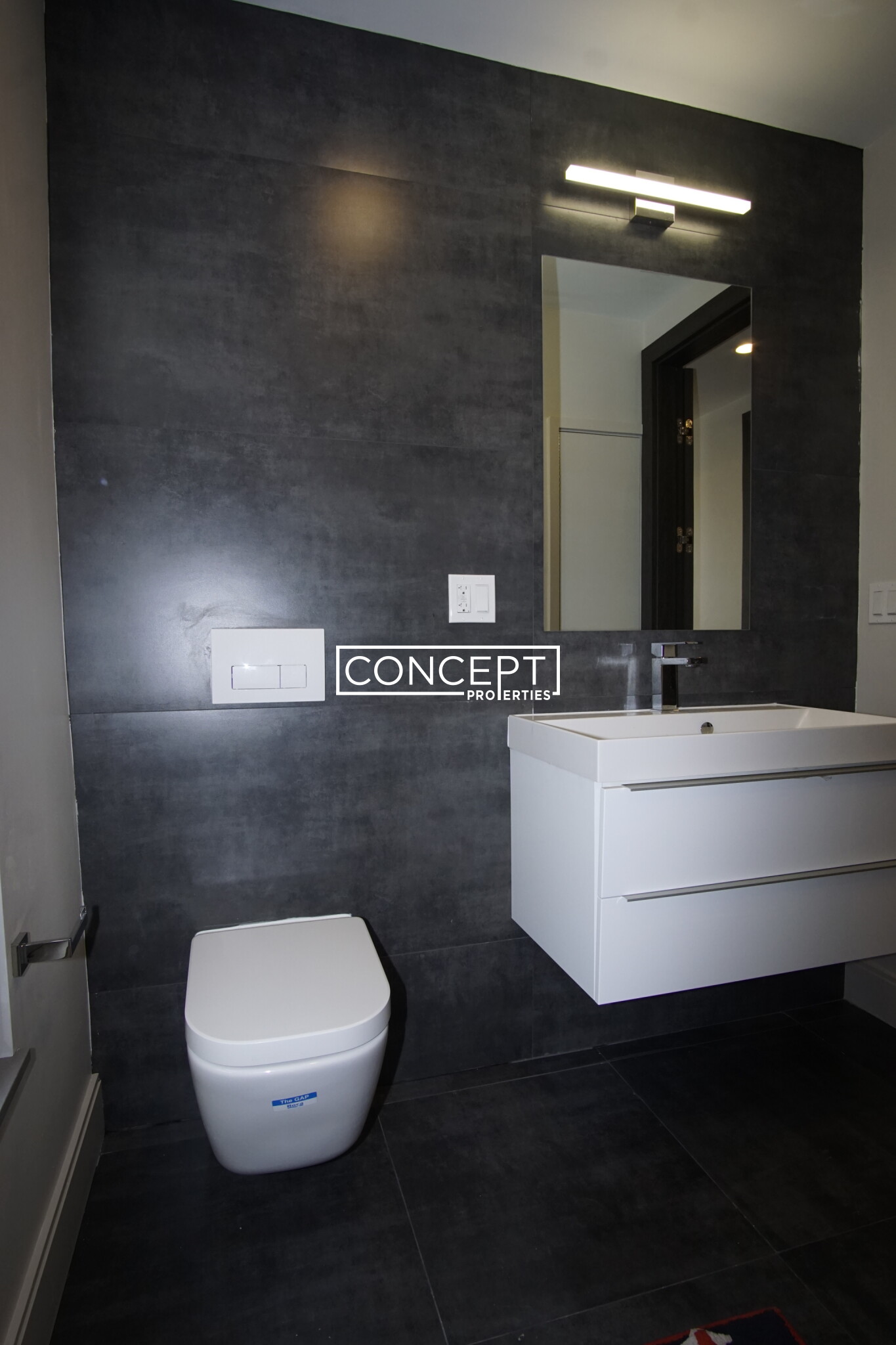 31 Buttonwood, Dorchester