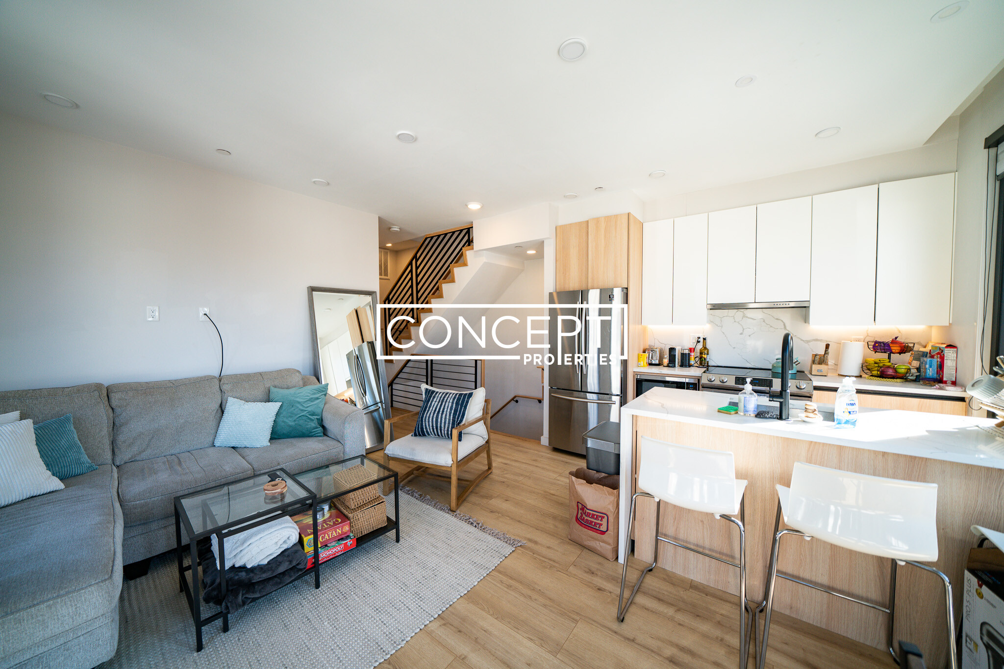 157 West 9th St, South Boston