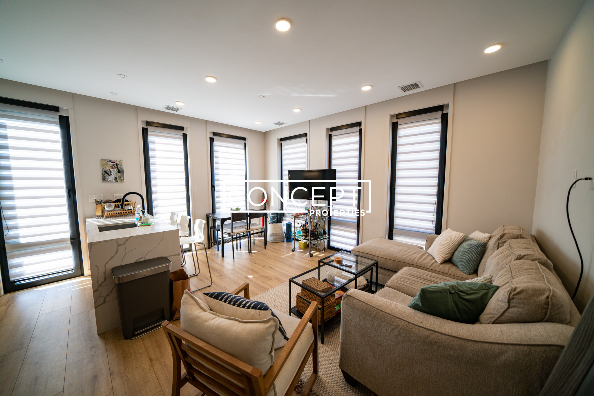 157 West 9th St, South Boston