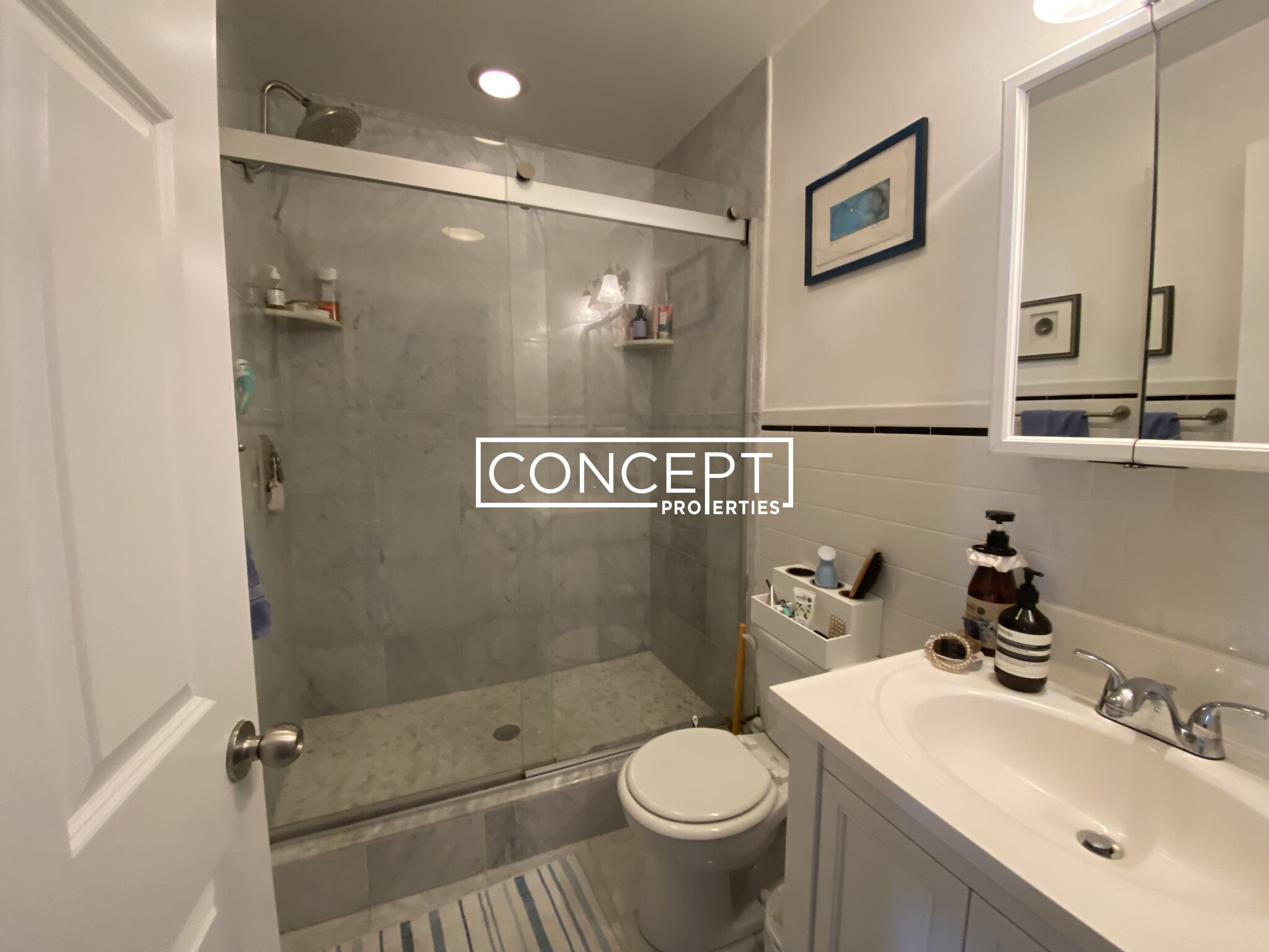 270 Newbury St, Back Bay