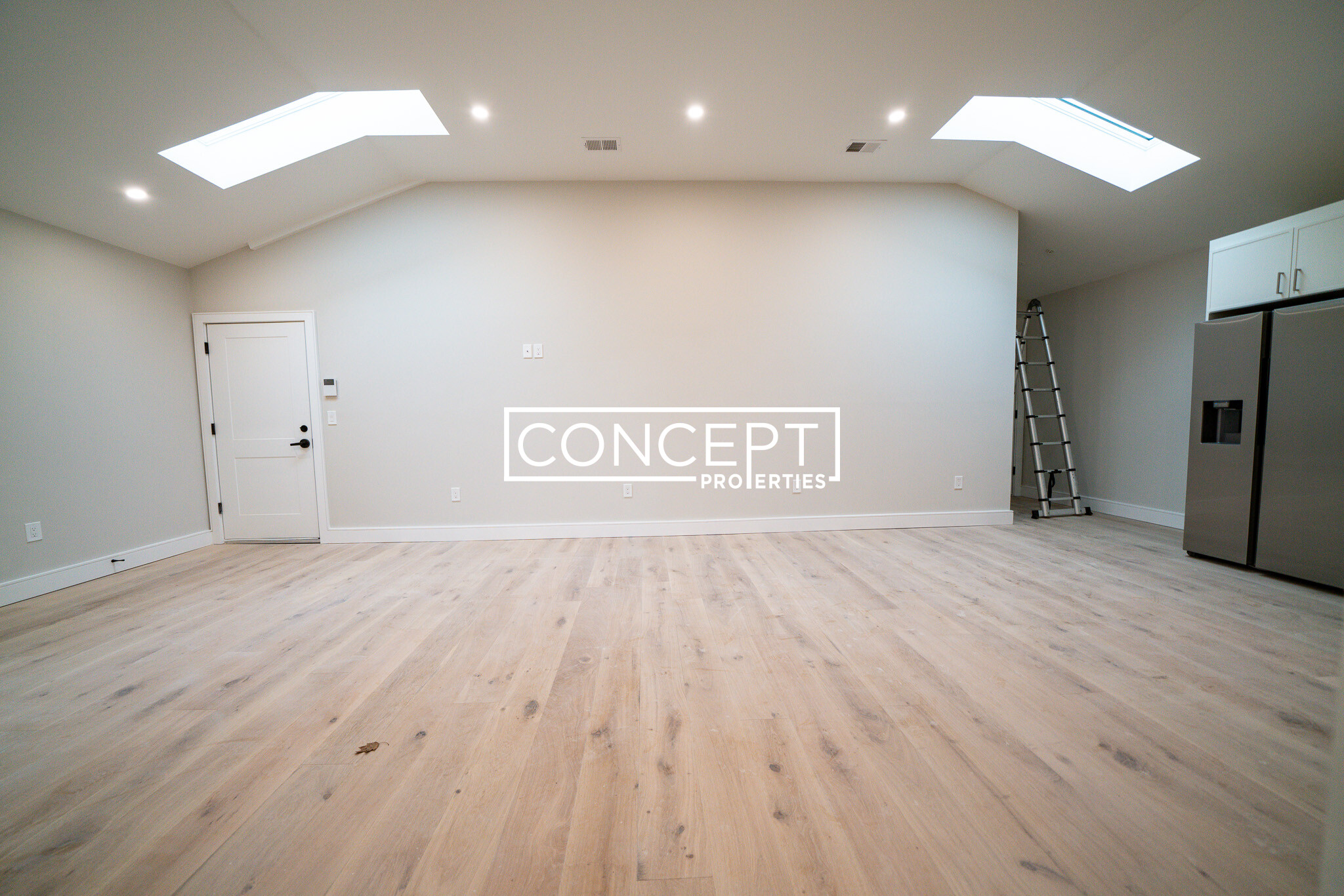 9 Everett St, Allston