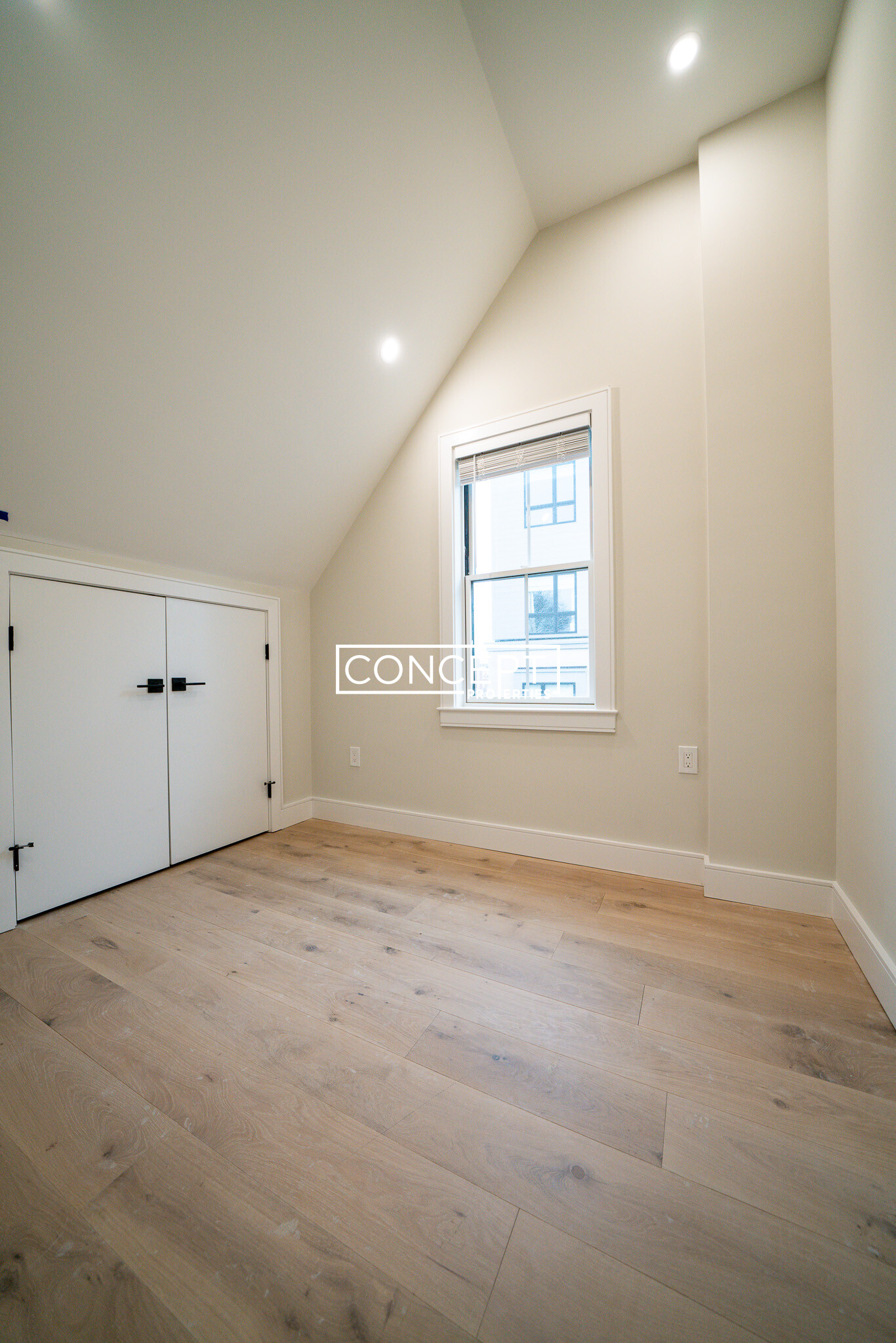 9 Everett St, Allston